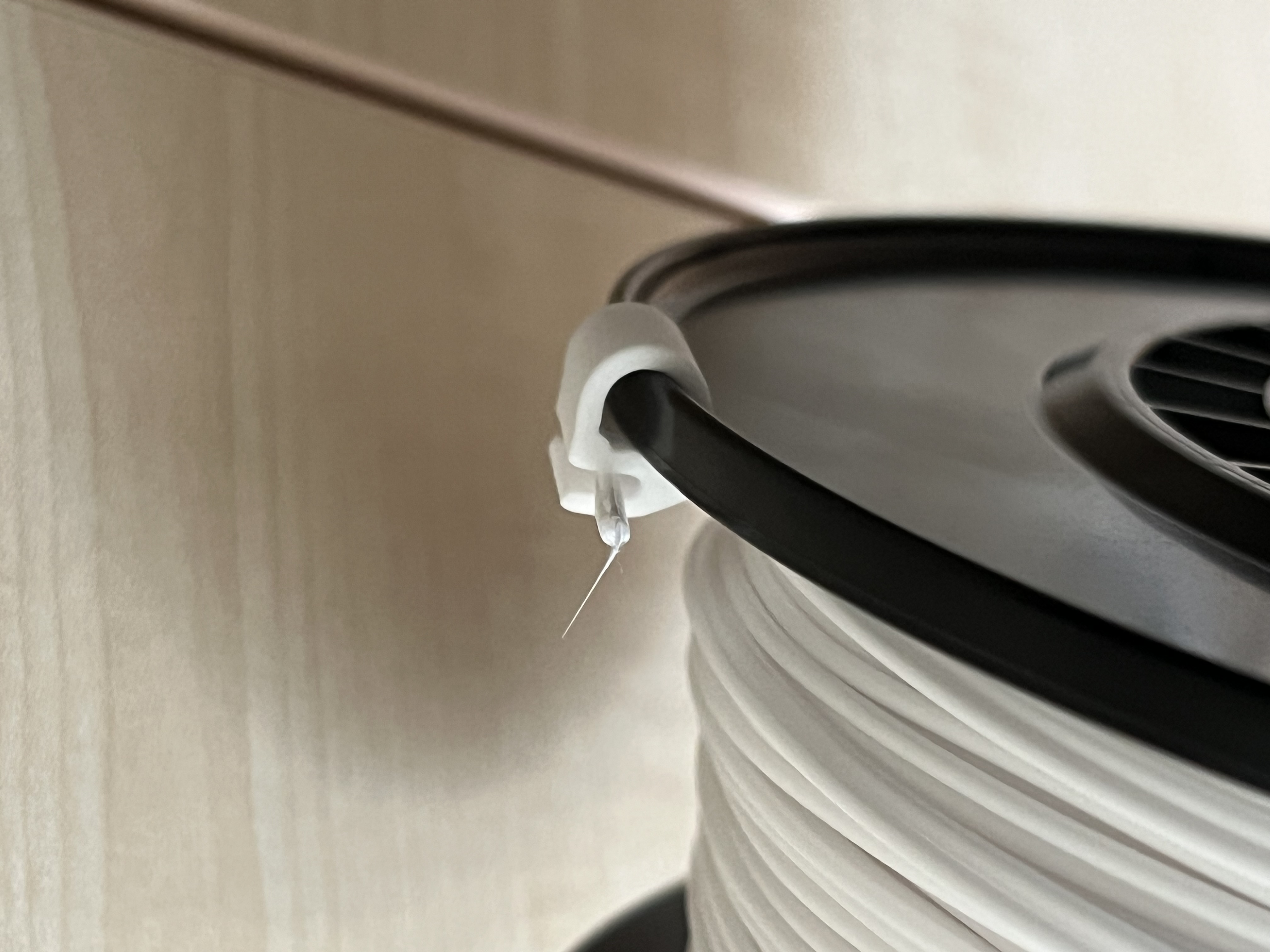 Filament clip