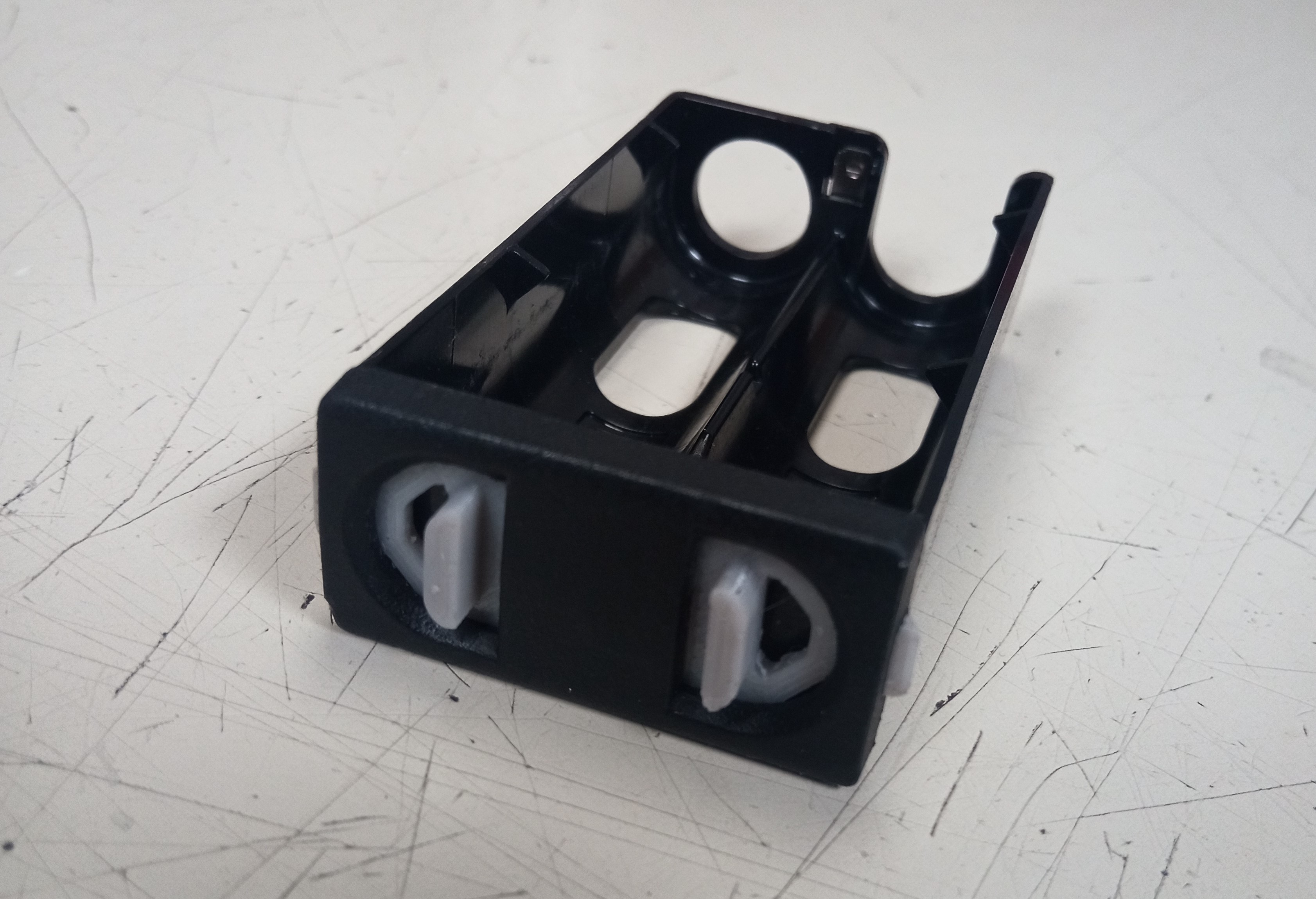 Battery Pack Clip for Sony Wireless Microphone - photo 2