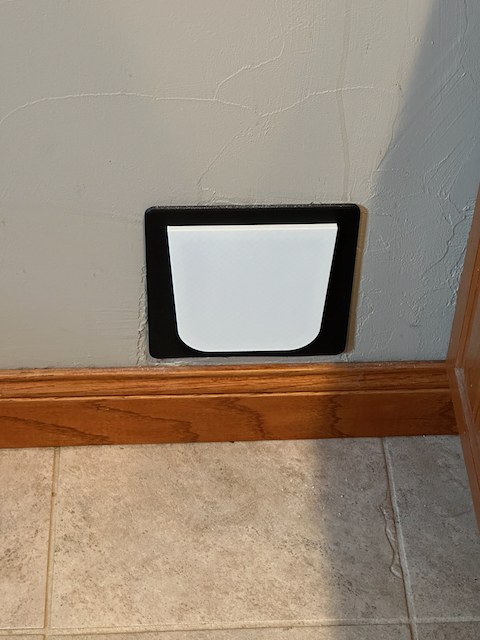 Cat / Small Pet Door - photo 3