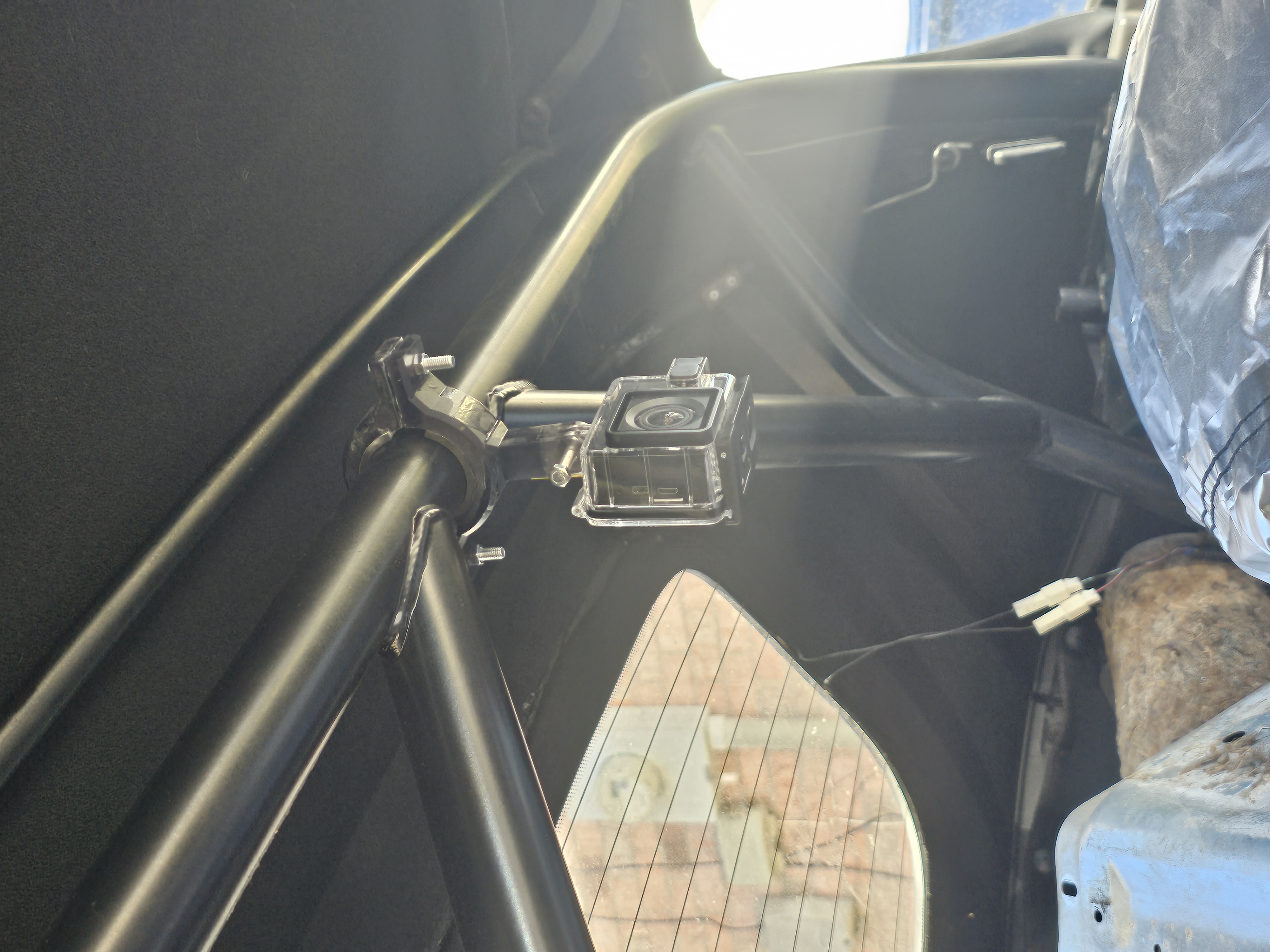Action Camera Clamp For Hard Dog Roll Bar - photo 2