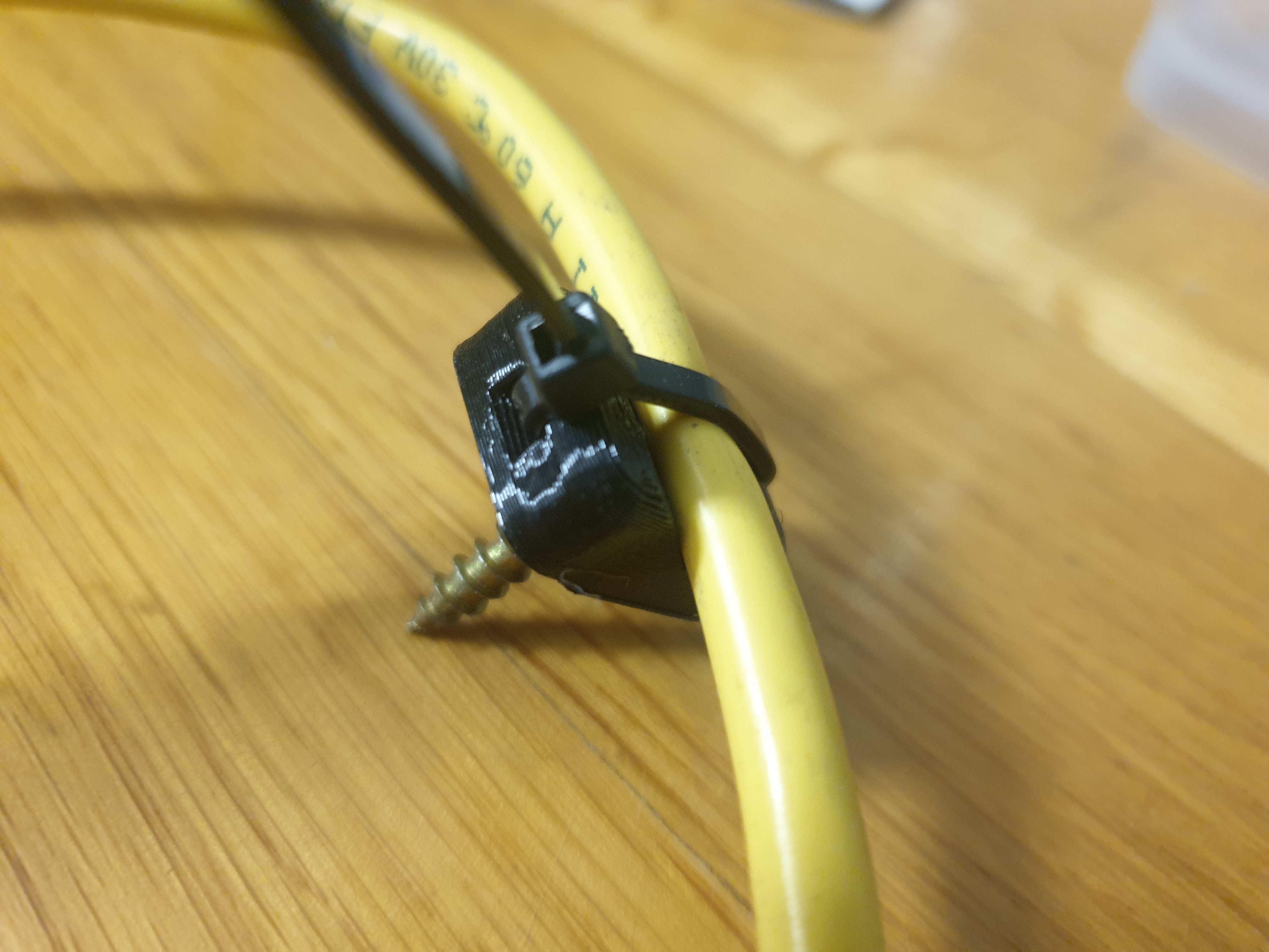 Cable holder