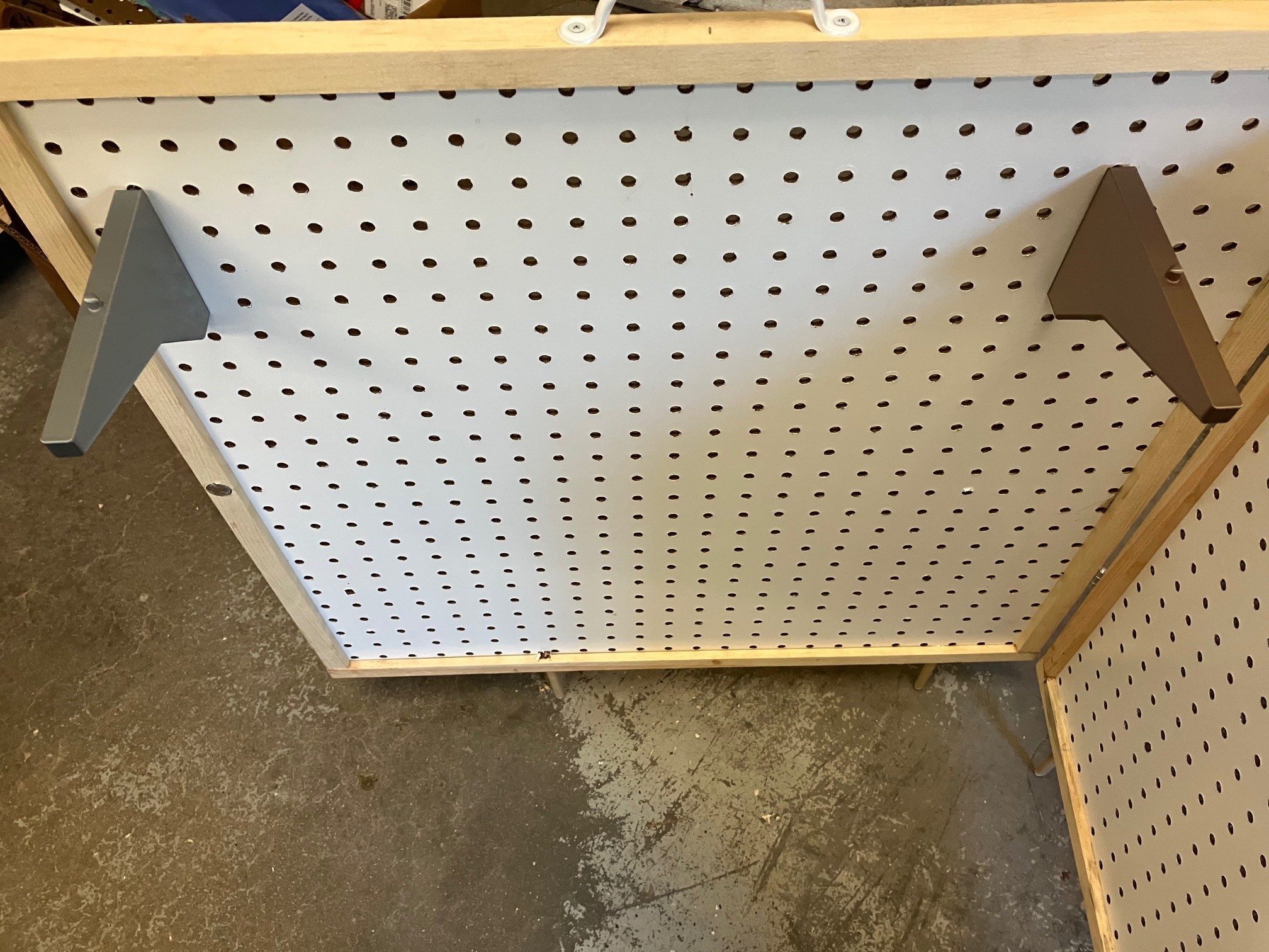 pegboard shelf bracket - photo 3