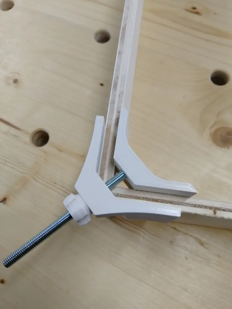 Corner Clamp