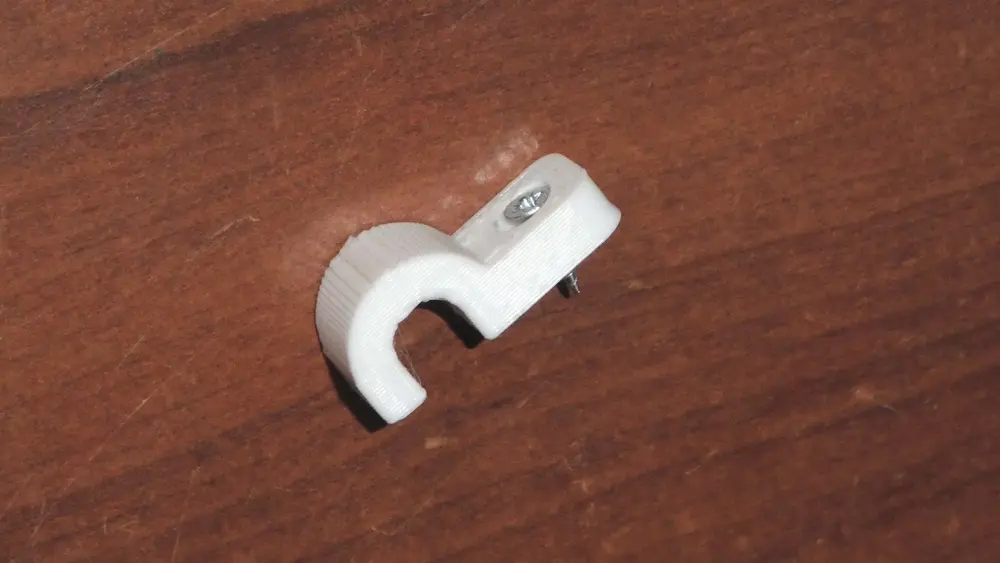 Customizable Cable Wire Holder Mount Clip Clamp Fastener (parametric in FreeCAD) - photo 2