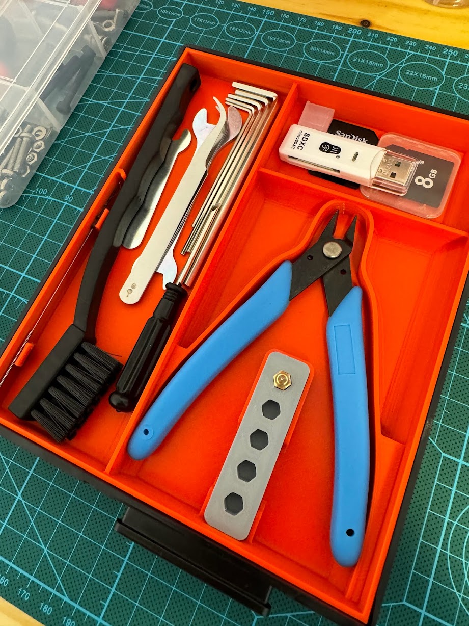 Nozzle Holder For @DingusDude Remix Ender 3 S1 Pro Tray