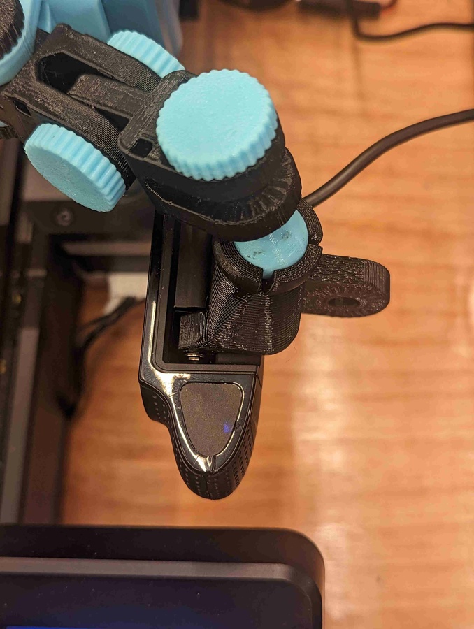 Logitech C920 adapter for articulating camera mount - photo 3