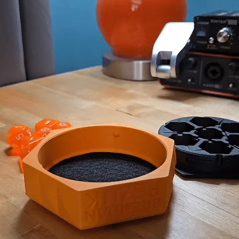 Twist-lock Dice Box & Rolling Tray - photo 2