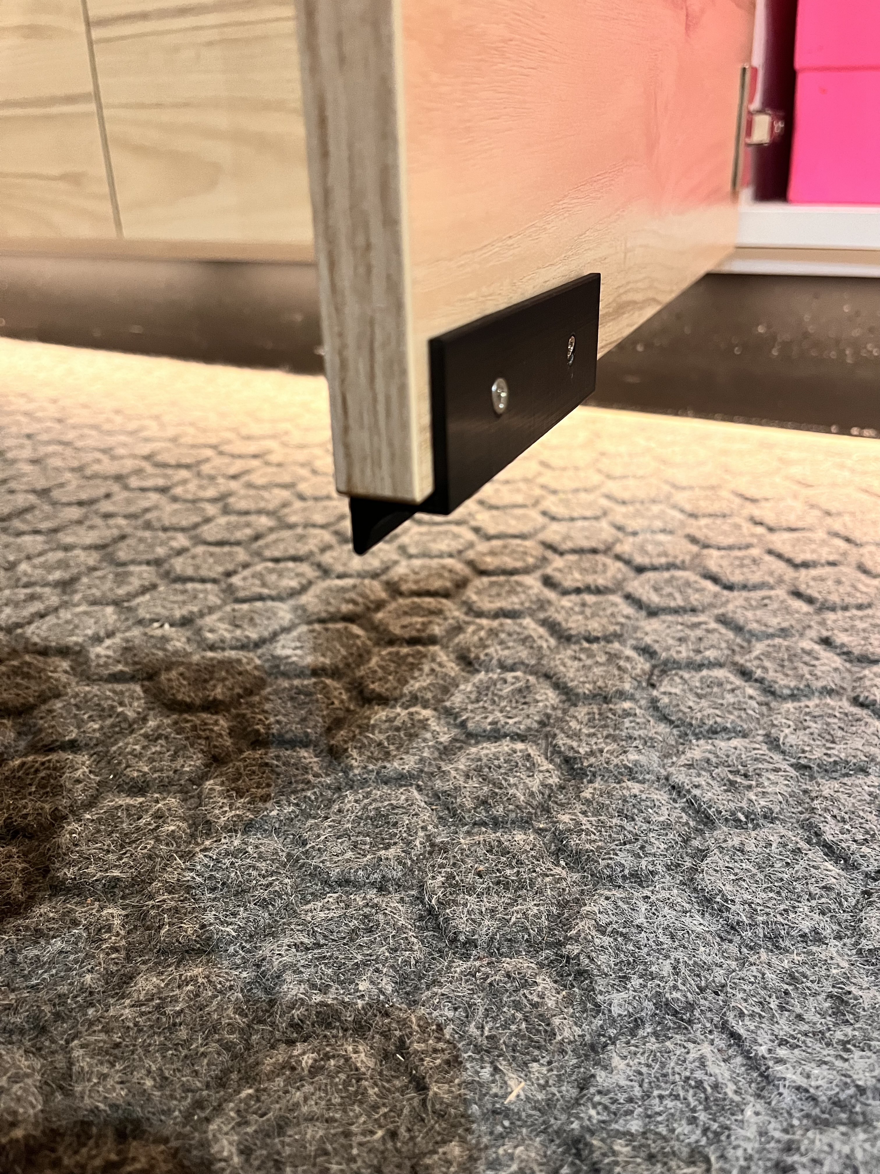 Kitchen Cabinet Door Pull With Foot - photo 3