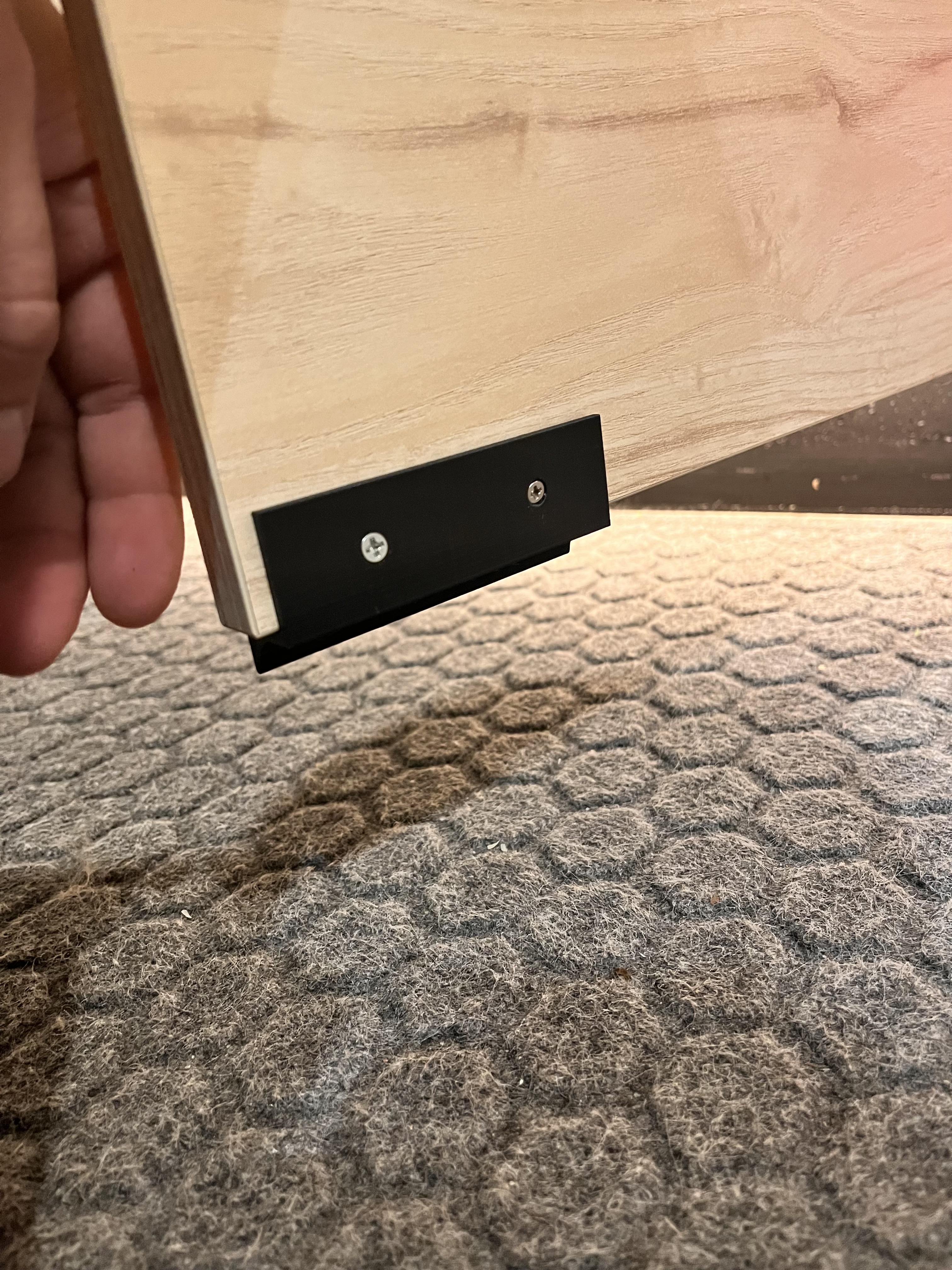 Kitchen Cabinet Door Pull With Foot