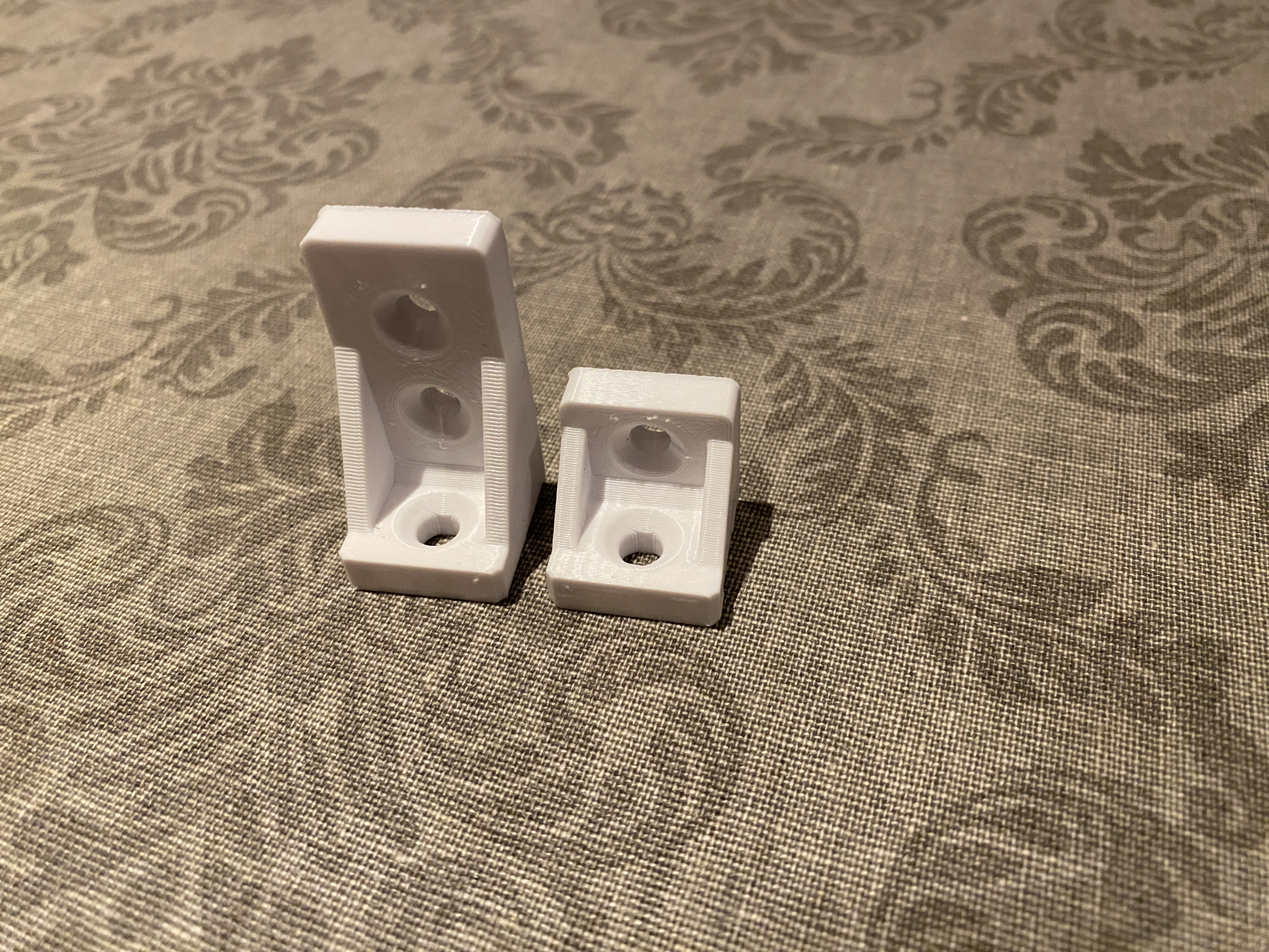 Updated: Bracket bundle: 14 L-brackets and 16 corner braces (3mm and 6mm thick versions) - photo 4