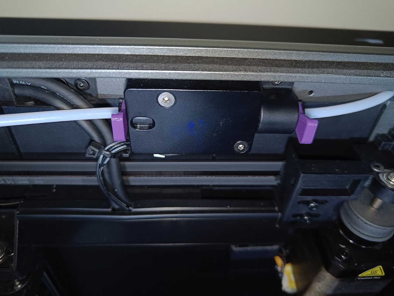 Easy to remove bowden tube clip - photo 2