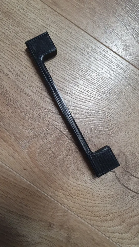 Kitchen cupboard handle