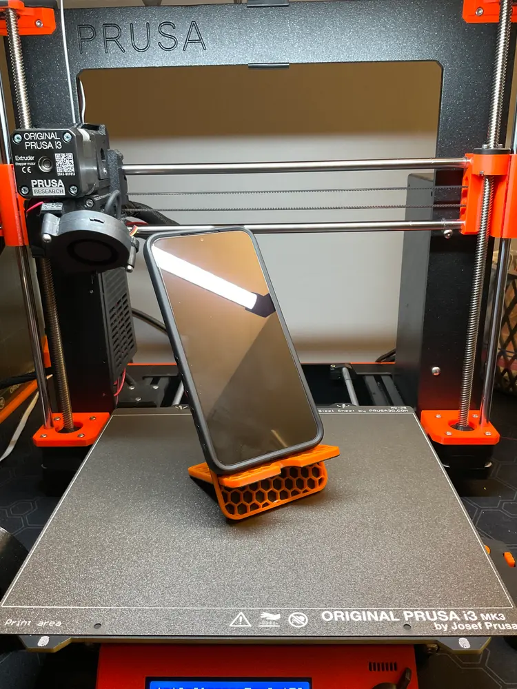 Phone holder stand - photo 2