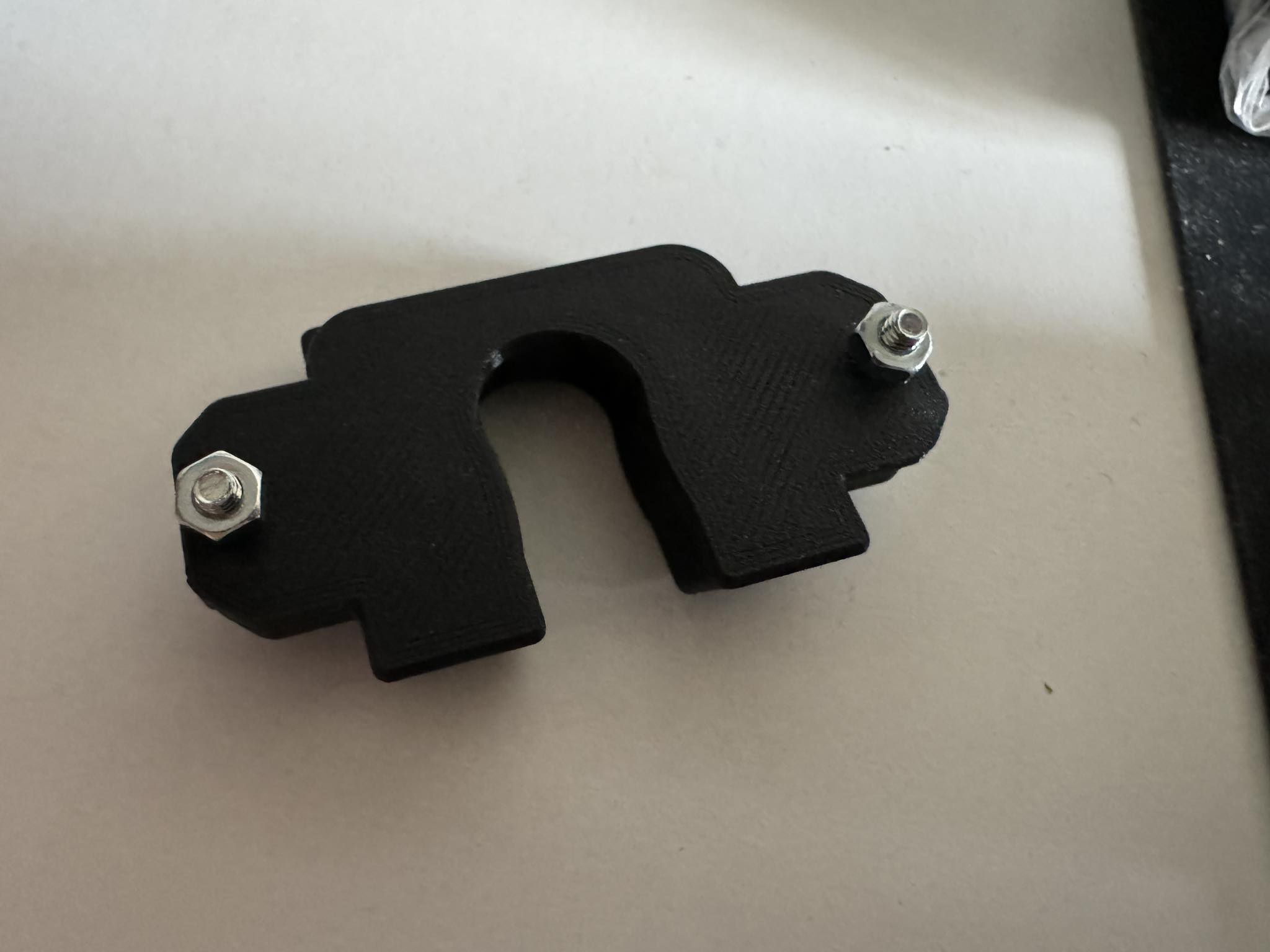 Ford  Fiesta/Focus trunk clip - photo 3