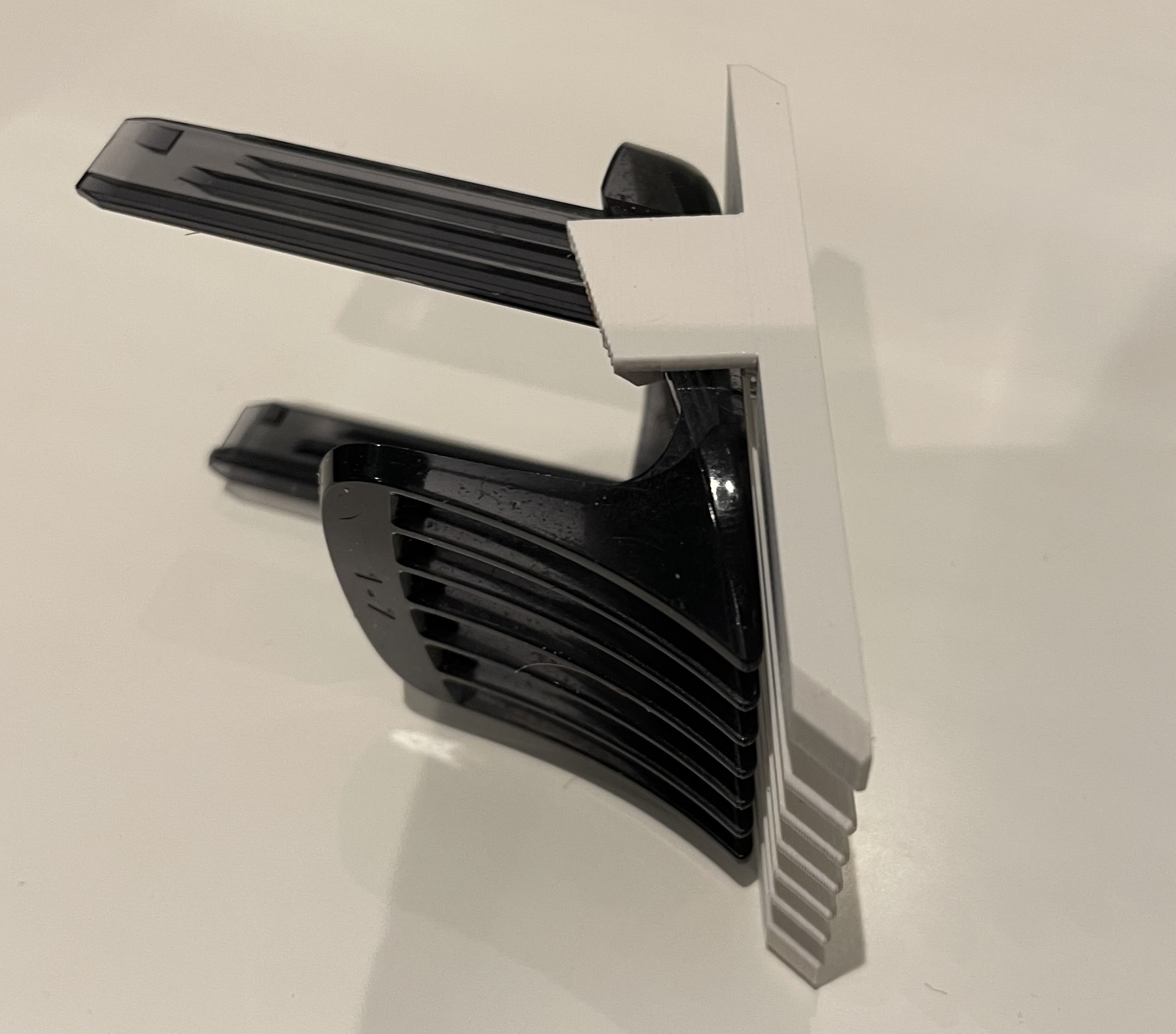 Philips HC7460 trimmer clip-on - photo 2