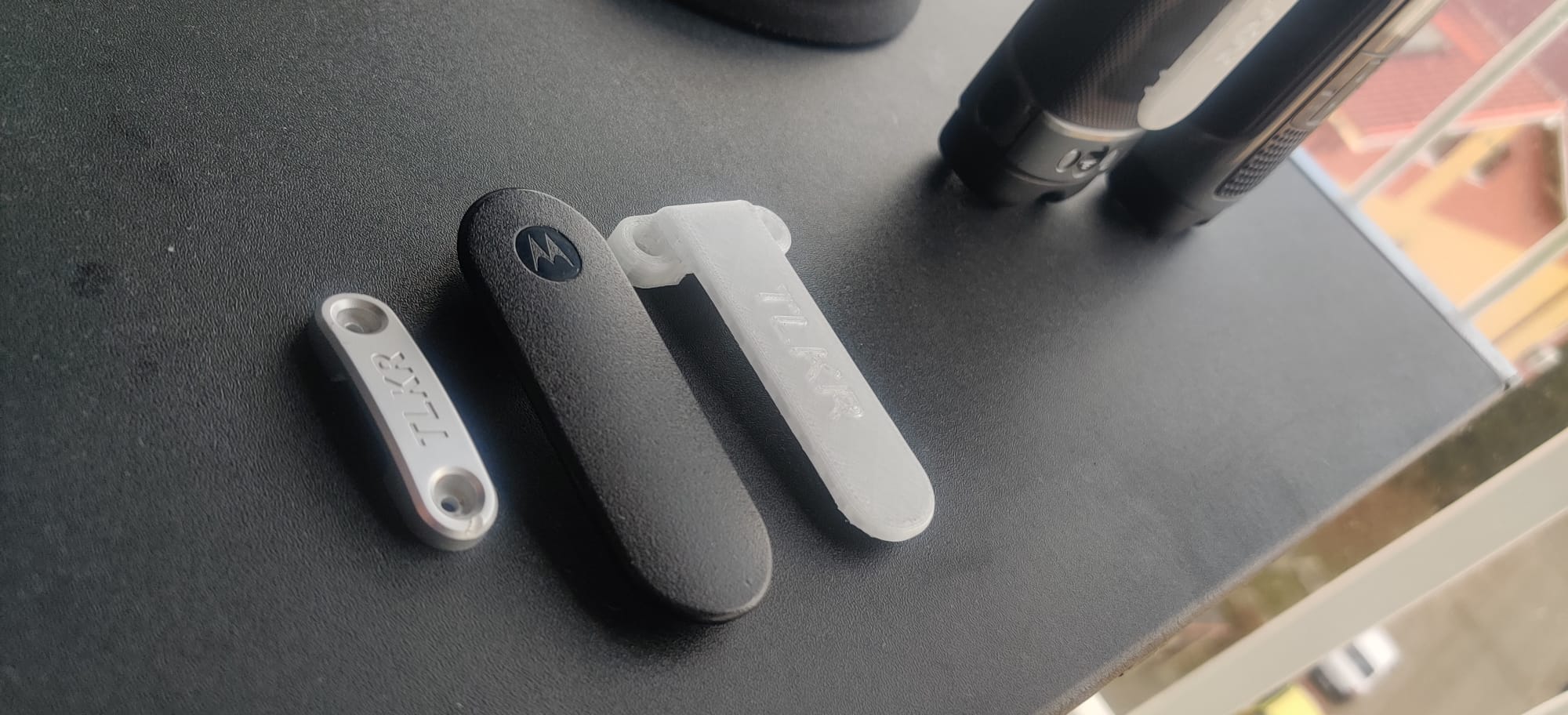 Motorola TLKR T80 strong aftermarket clip - photo 2