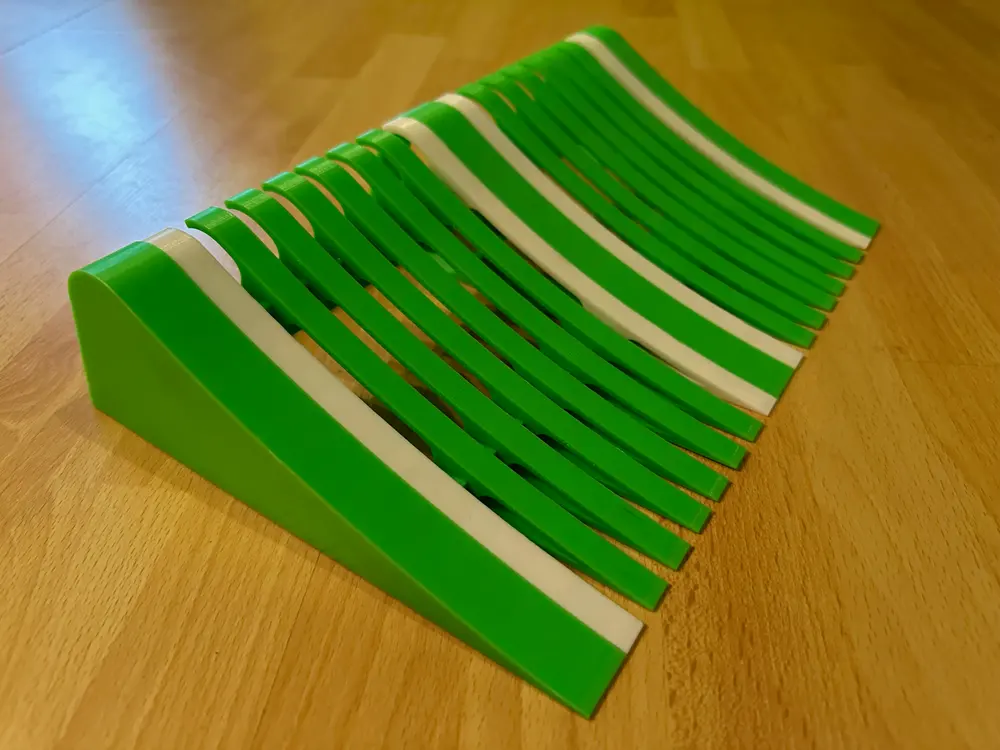 RC Car Ramp 1/16 - photo 2