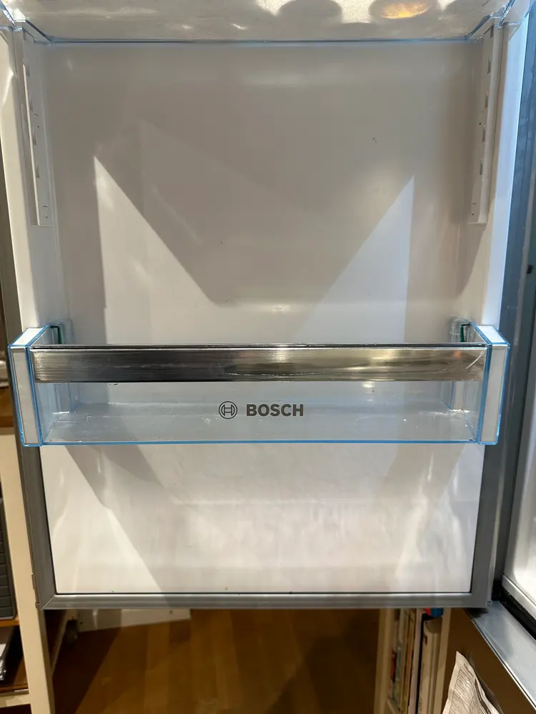 Old Version 1: Replacement fix for BOSCH fridge door tray 00705901 // Ersatzteil Bosch Kühlschrank Türfach