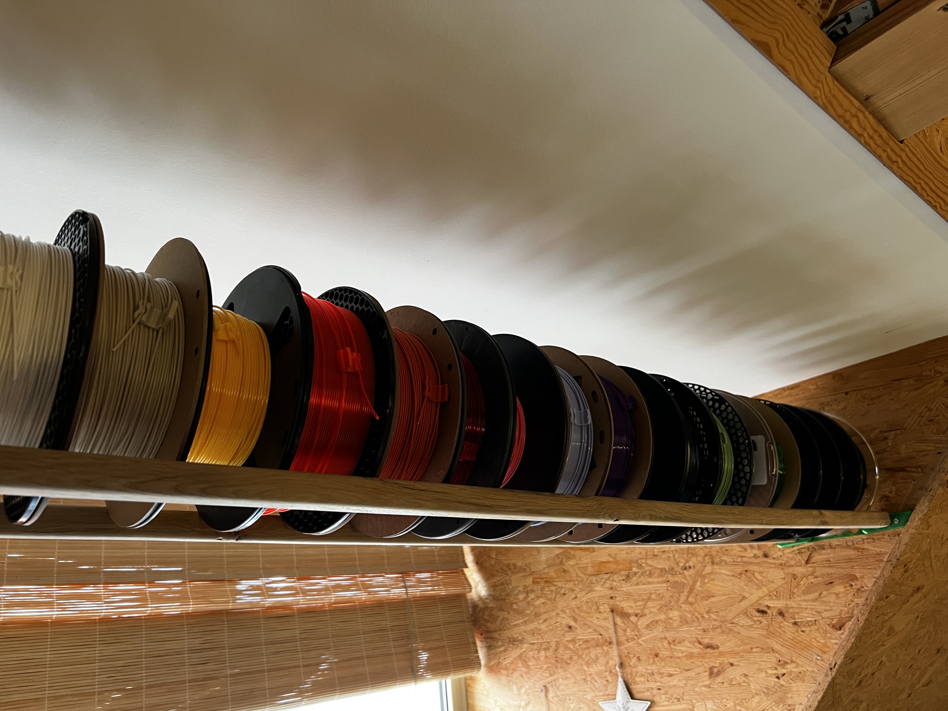 Filament wall storage shelf holder (for 25mm support timbers) / .f3d file included - photo 4