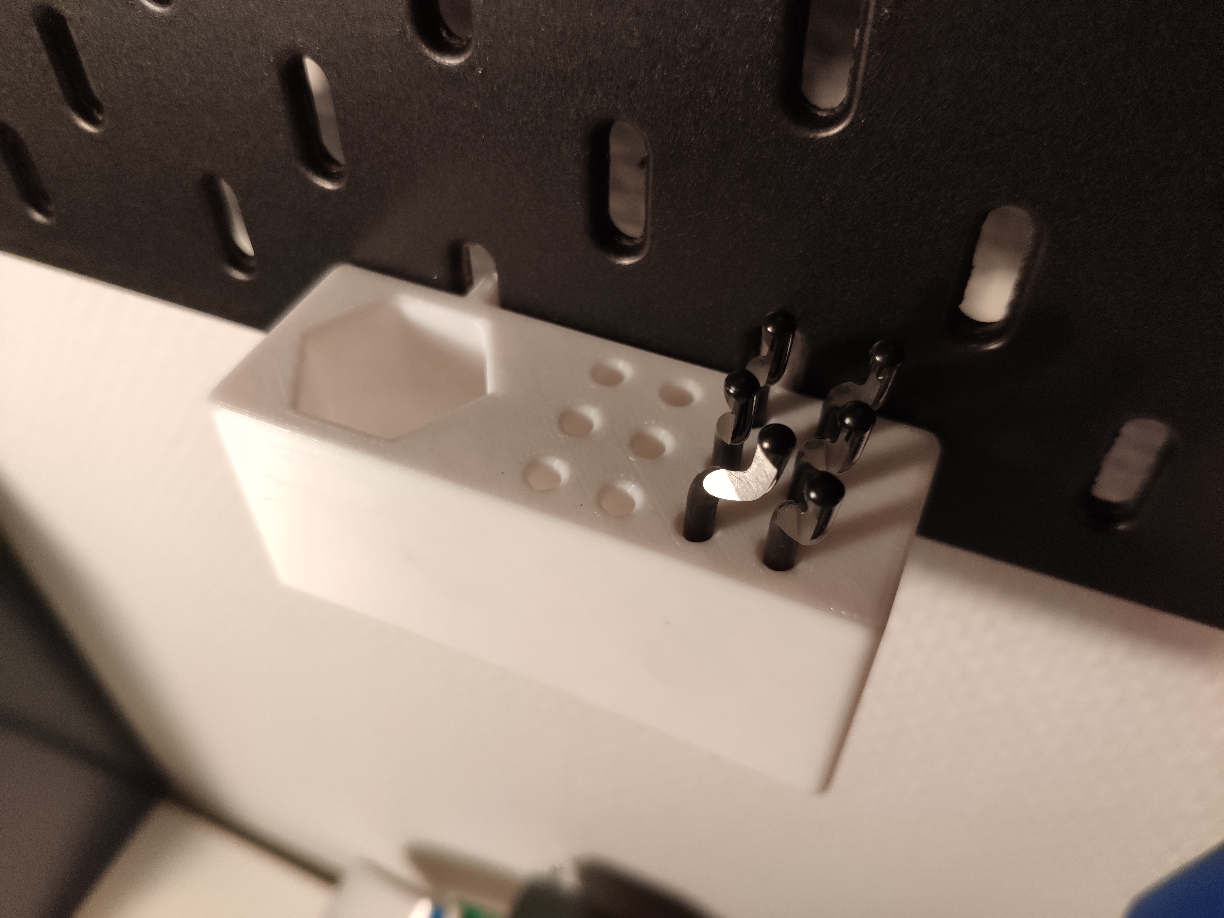 Deburring tool mount for IKEA Skådis / Skadis - photo 3