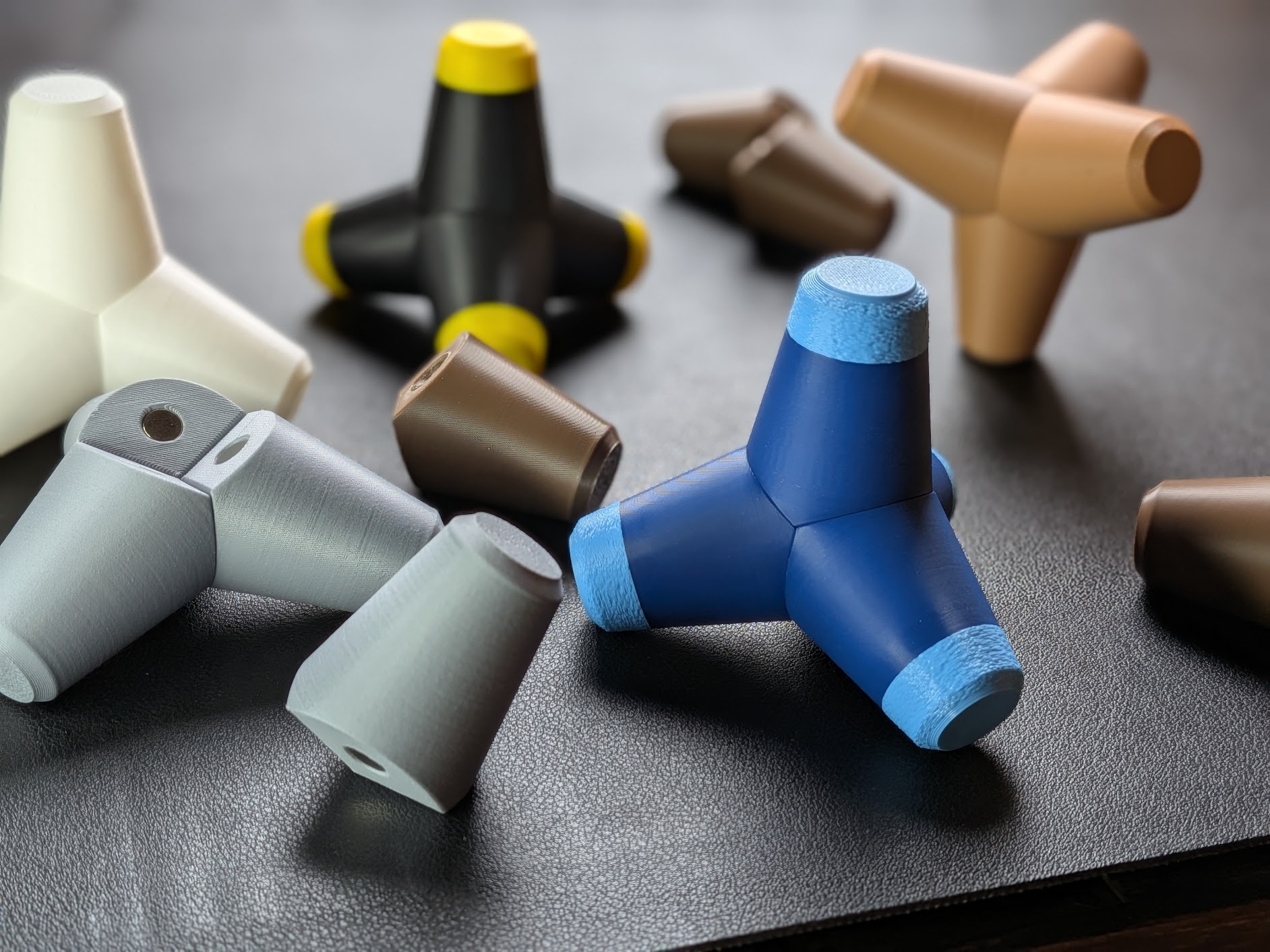 MagTetra – Magnetic Tetrapod Puzzle Toy