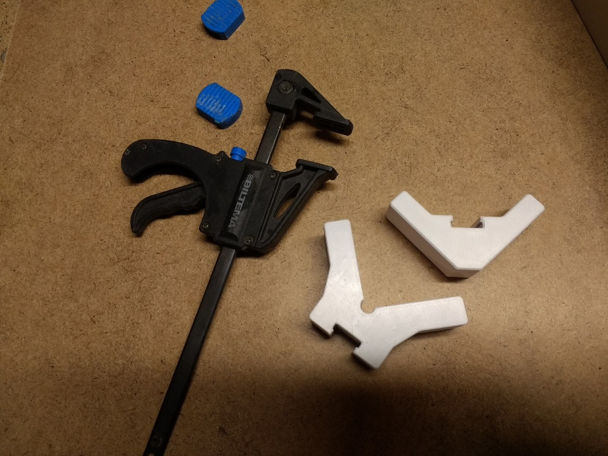 Corner attachment for small clamp - photo 4