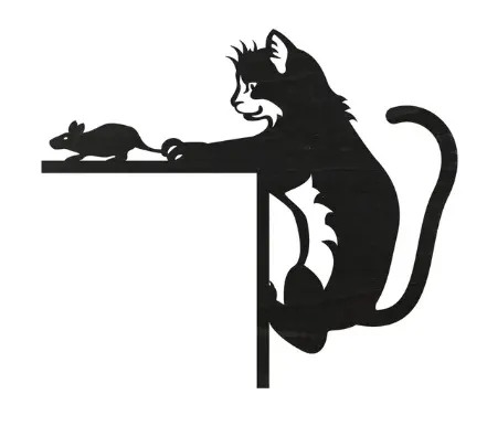 Cat & mouse door/window corner