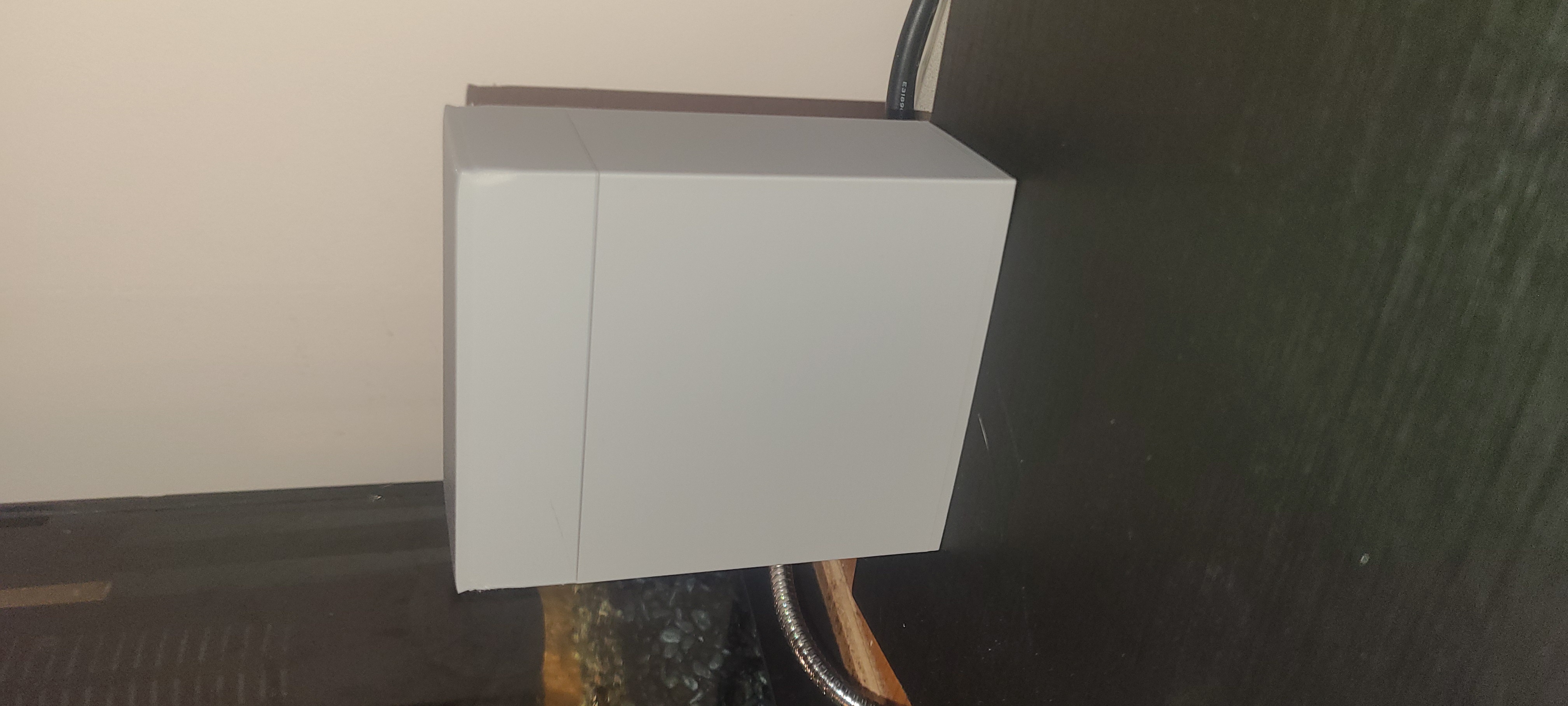 Polaroid photo storage box. - photo 3