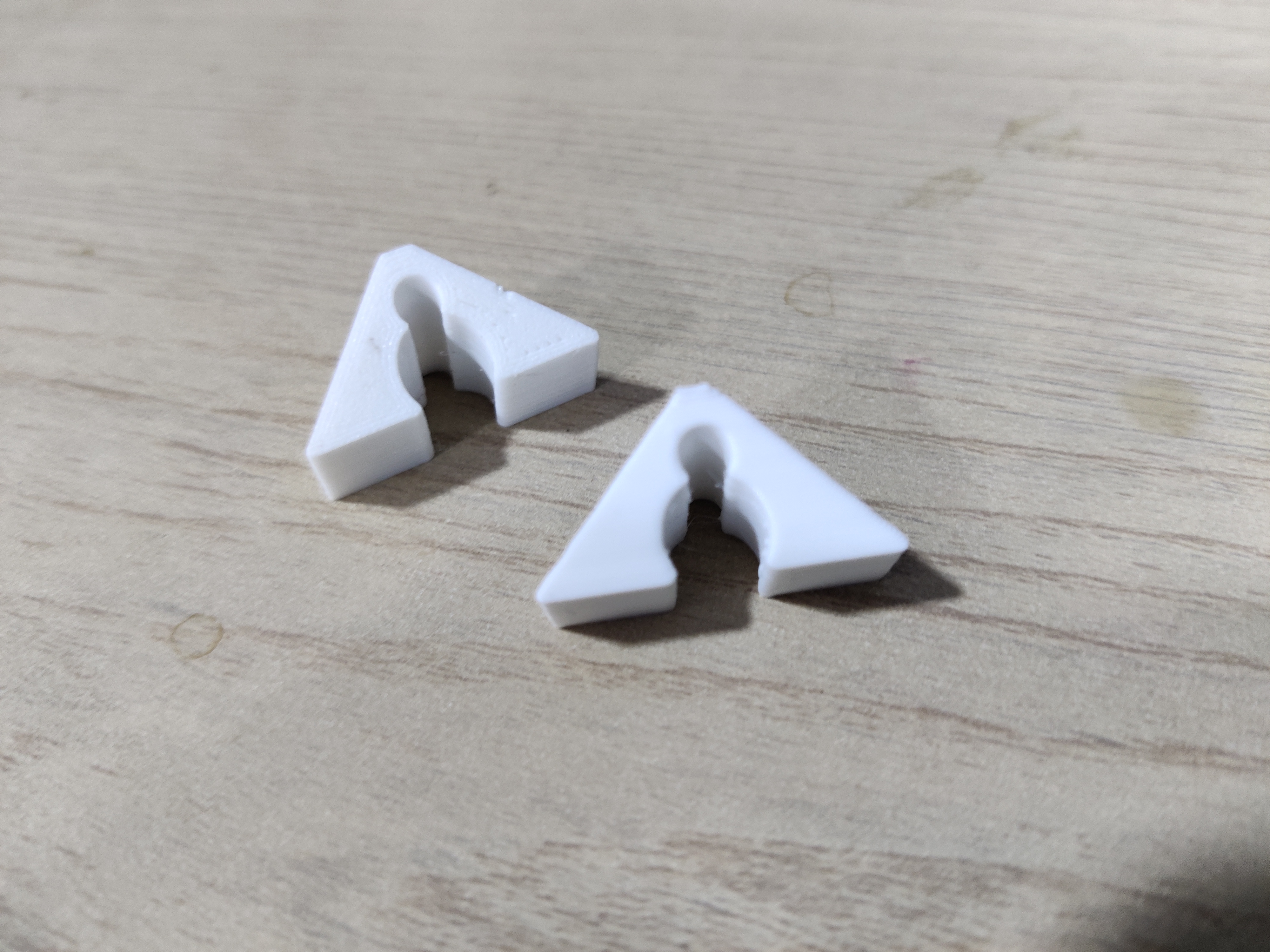 Corner Cable Clip