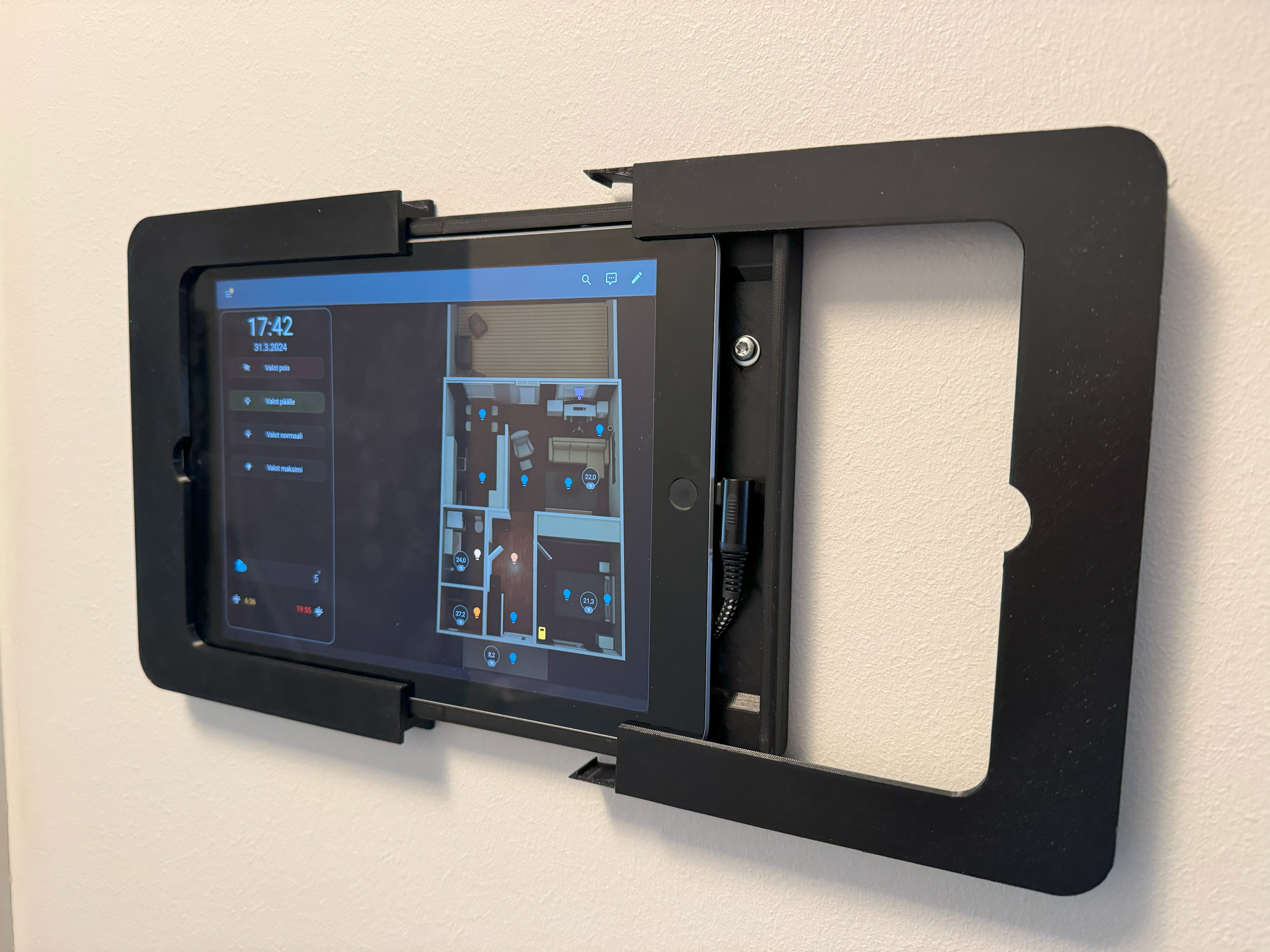 iPad Wall Mount - photo 2