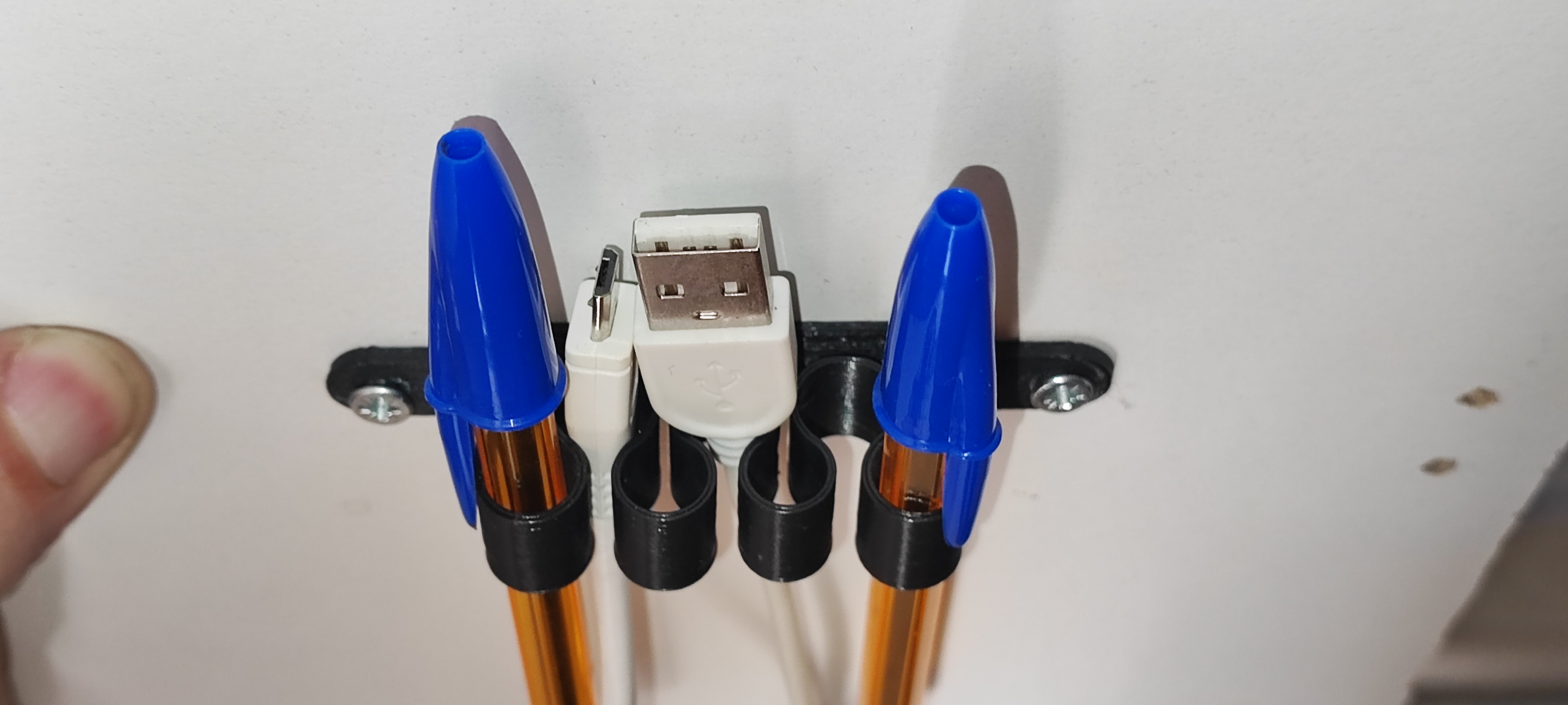 cable management - photo 2