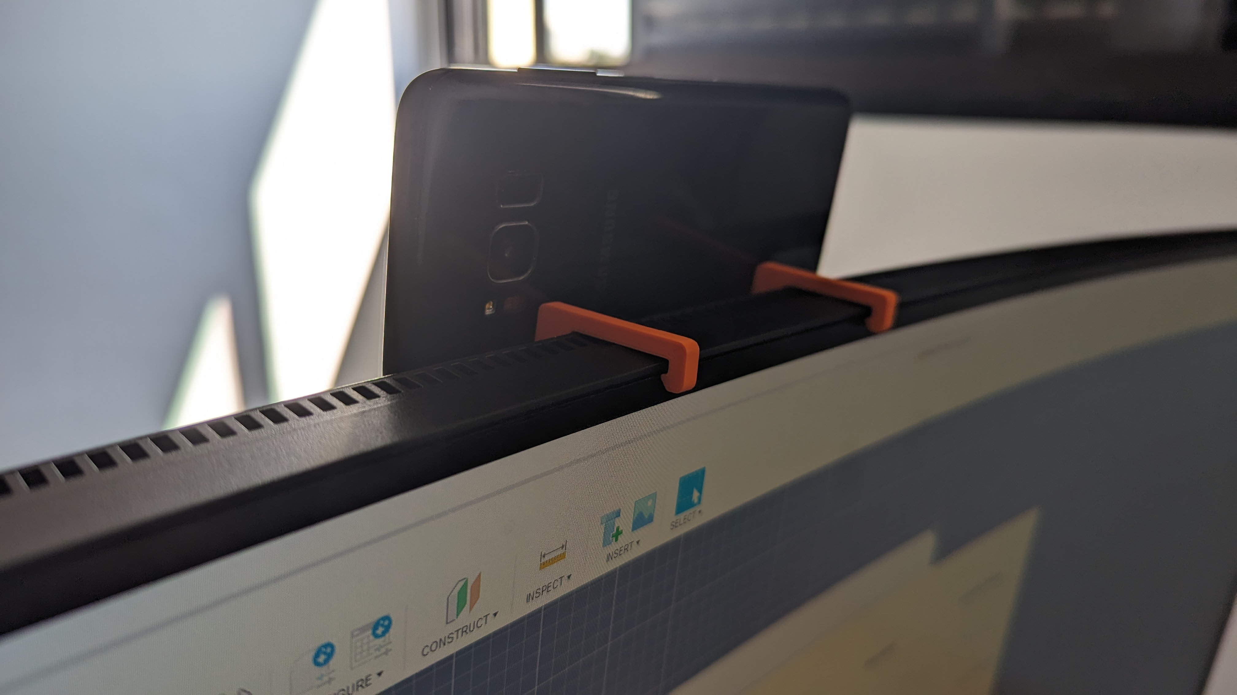 Parametric Monitor Phone Mount (Webcam)