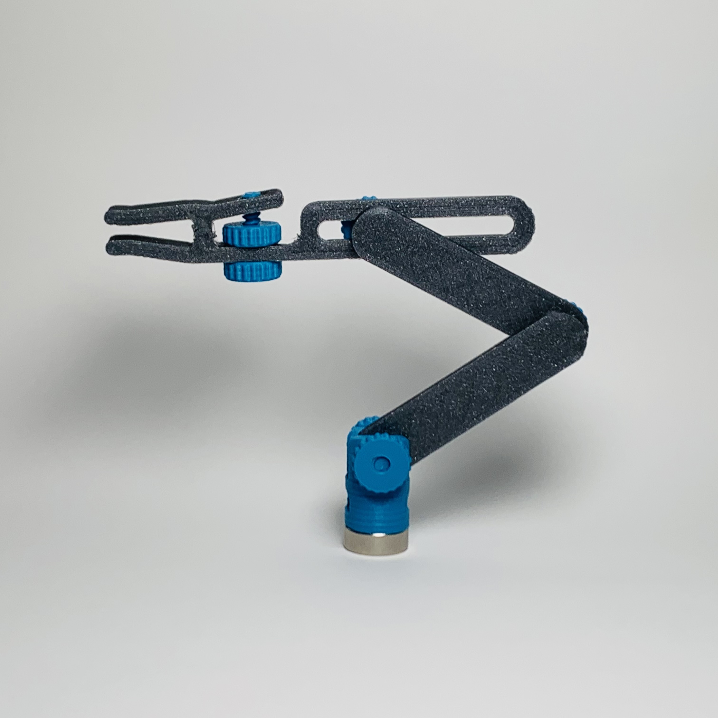 Magnetic clamp arm - photo 2