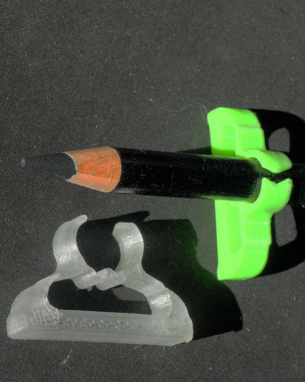 Compliant  Clip