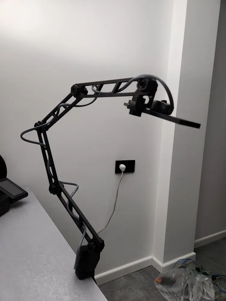 Articulating Desk Lamp - photo 2