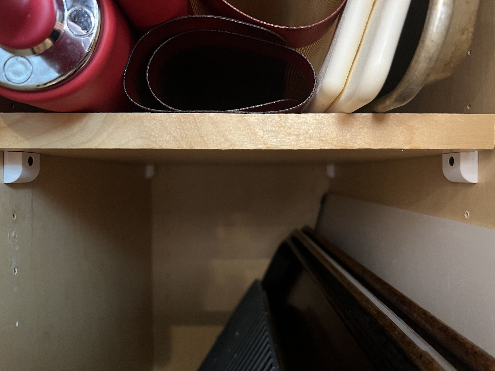 Customizable Kitchen Shelf Supports  (Pin style brackets / holders) - photo 3