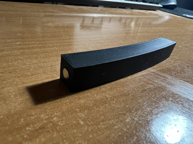 Qidi Q1 Pro simple door holder for low temp printing - PLA, TPU, PETG - photo 4