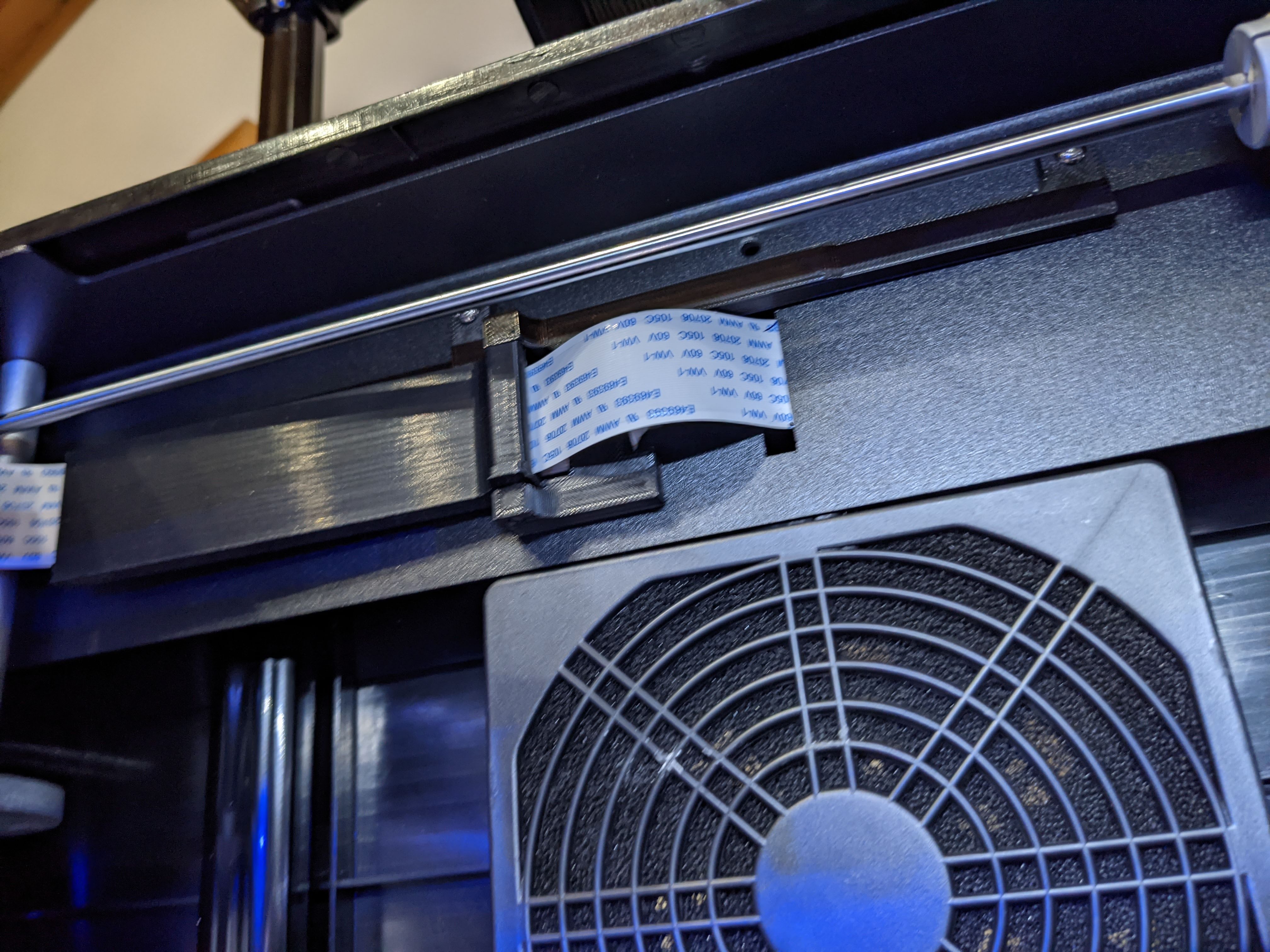 QIDI X-Plus - Automatic Ribbon Cable Holder (Remixed from Max Version) - photo 2