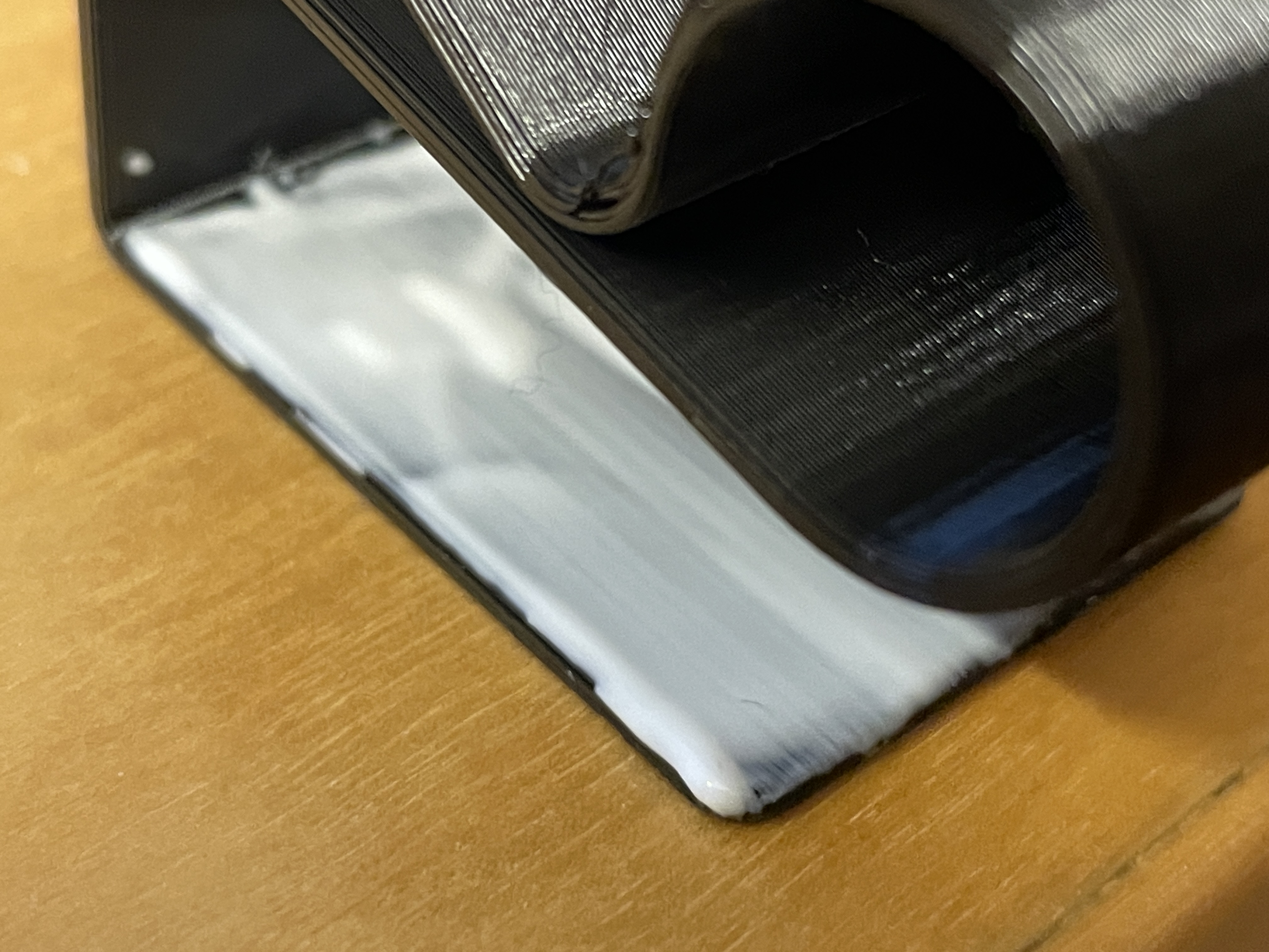 Desk Cable Hook (new better grip) - photo 3