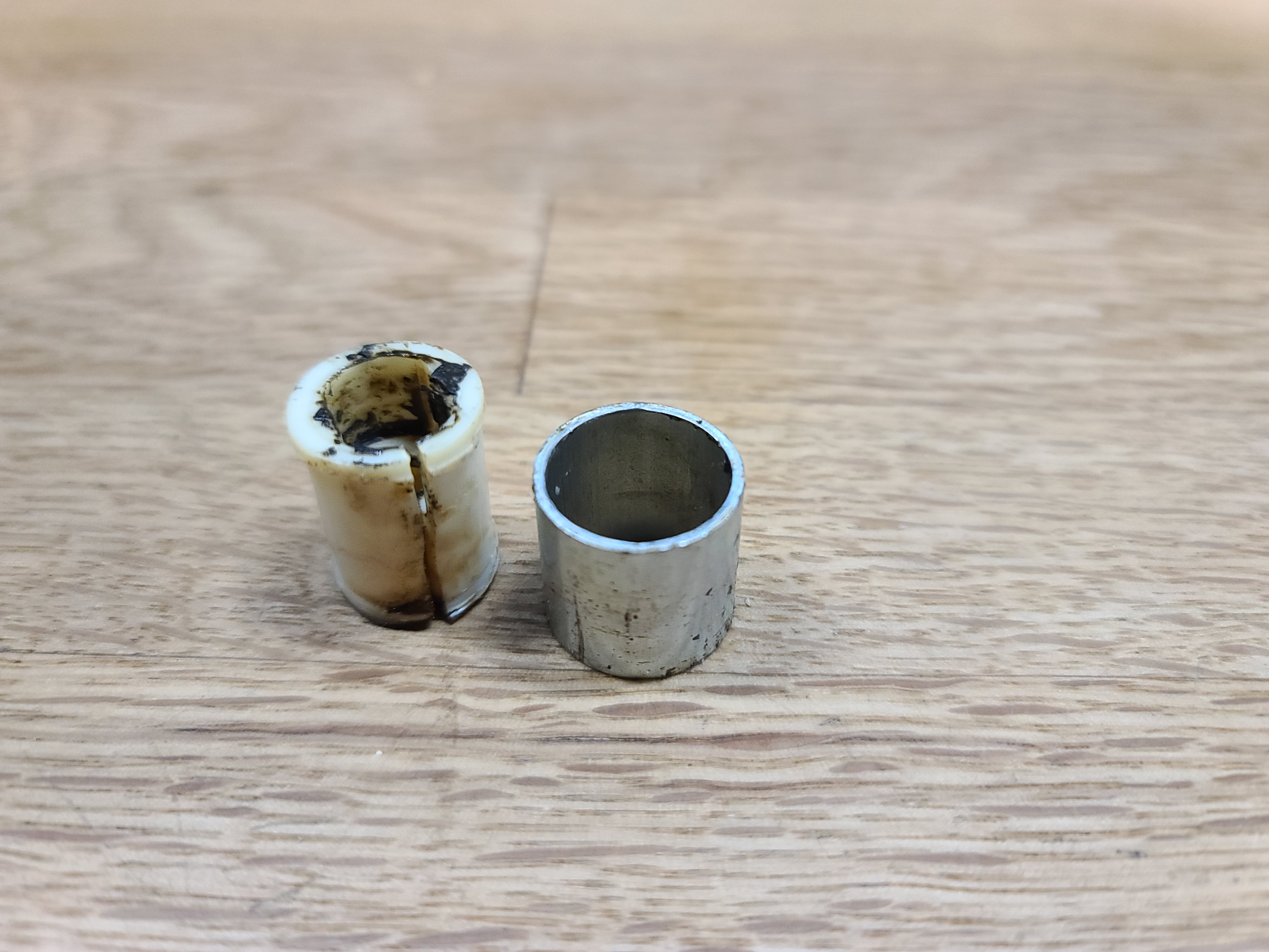 Genie Screw Drive Garage Door Opener Coupler - photo 2