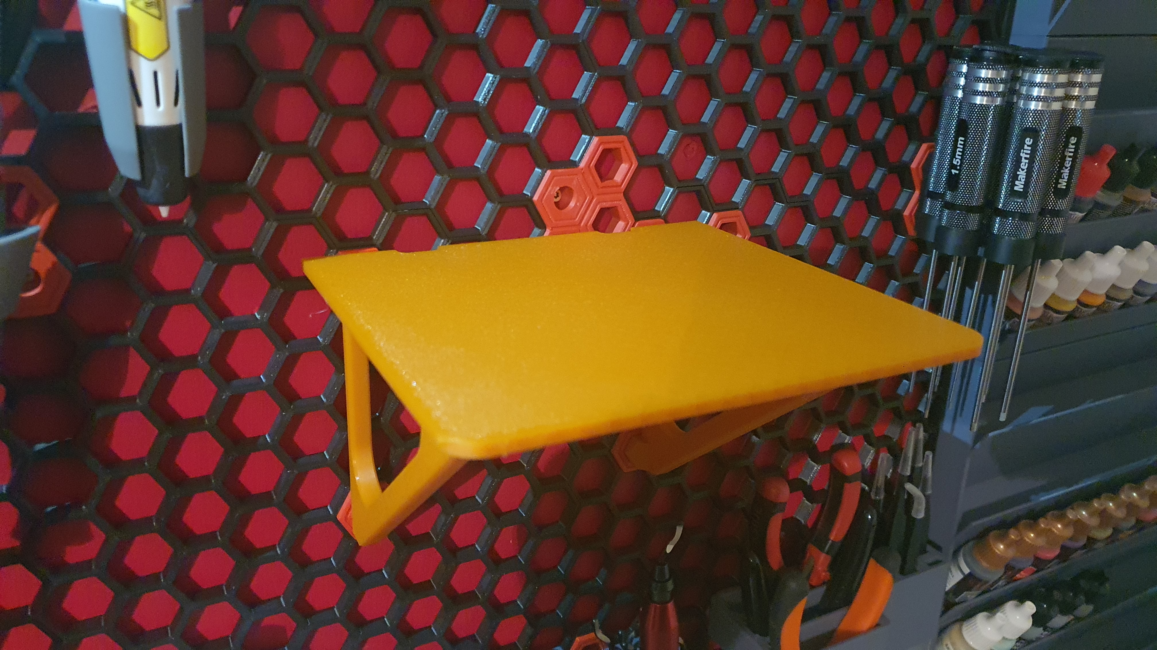 Large simple flat Shelf for Honeycomb Storage Wall - photo 4