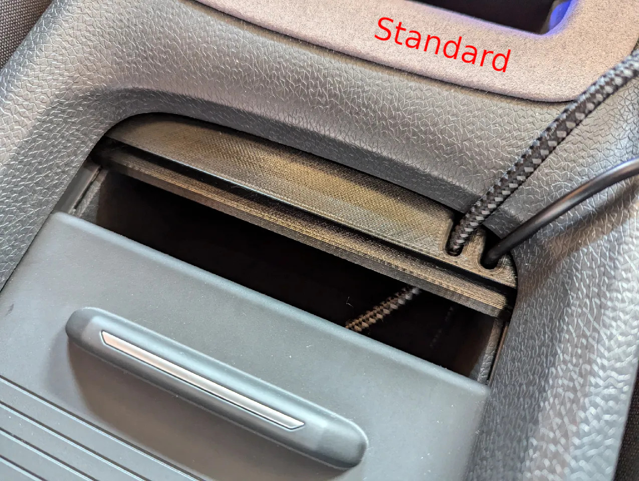VW ID.3 USB cable management - Improved version - photo 4