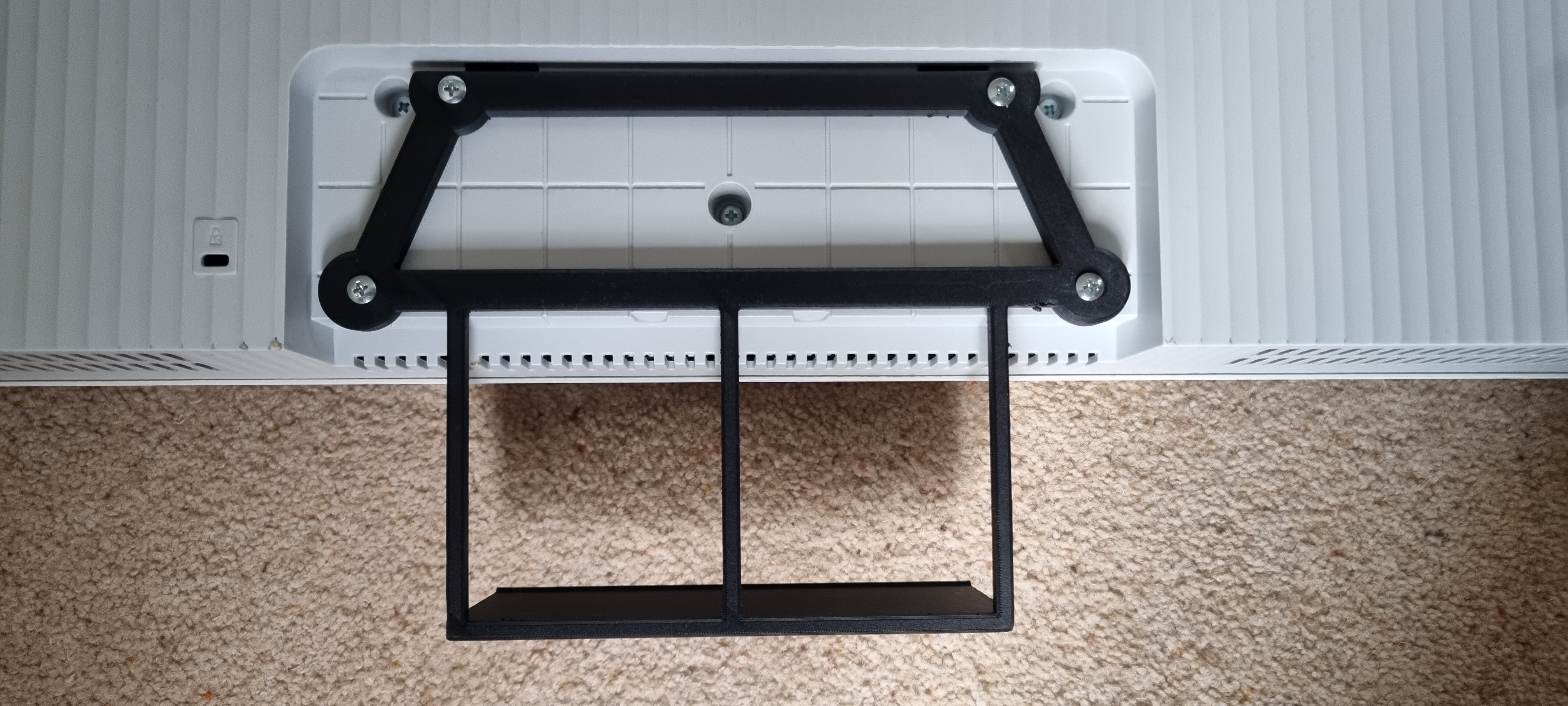 TV Shelf - photo 3