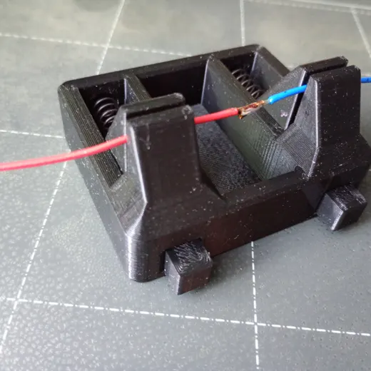 Clamp holder for soldering - photo 2