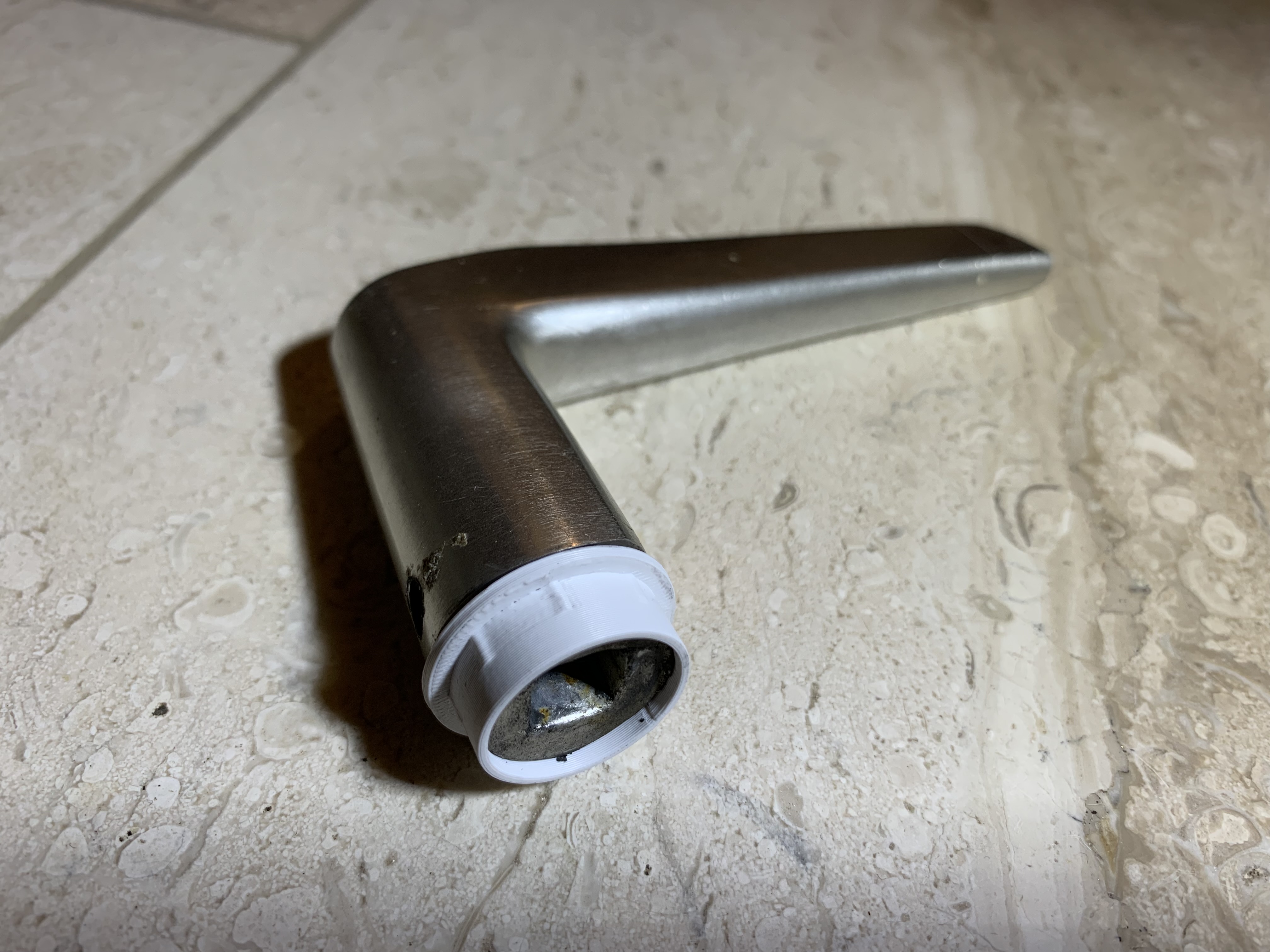 Door handle bushing