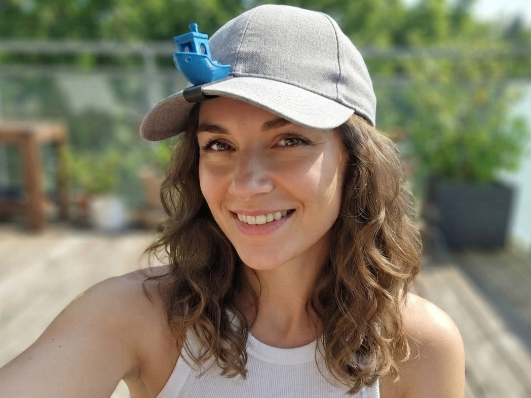 The ultimate 3D printing beacon: modular Benchy cap clip (no supports)