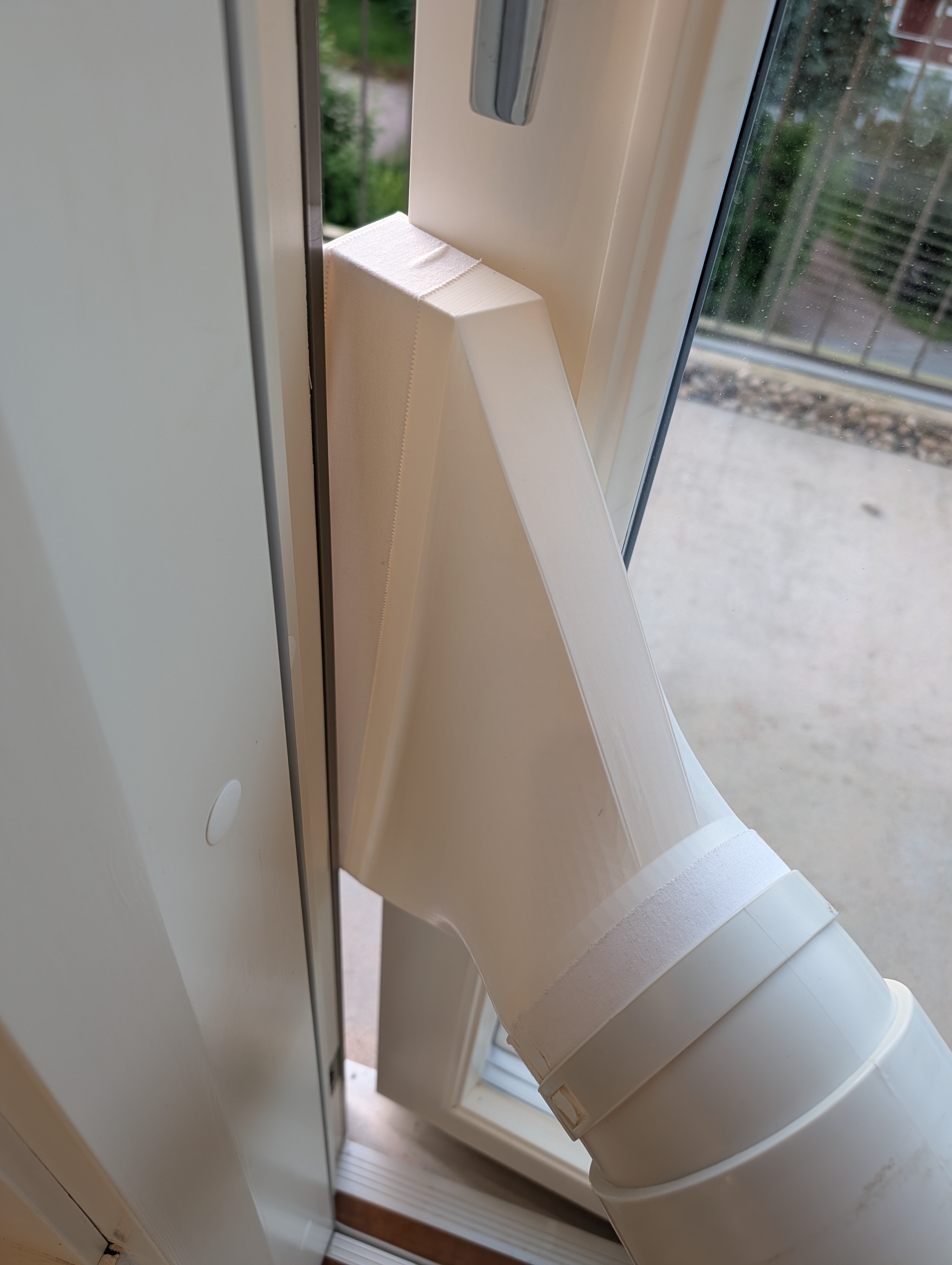 Portable AC Balcony Door Adapter - photo 4