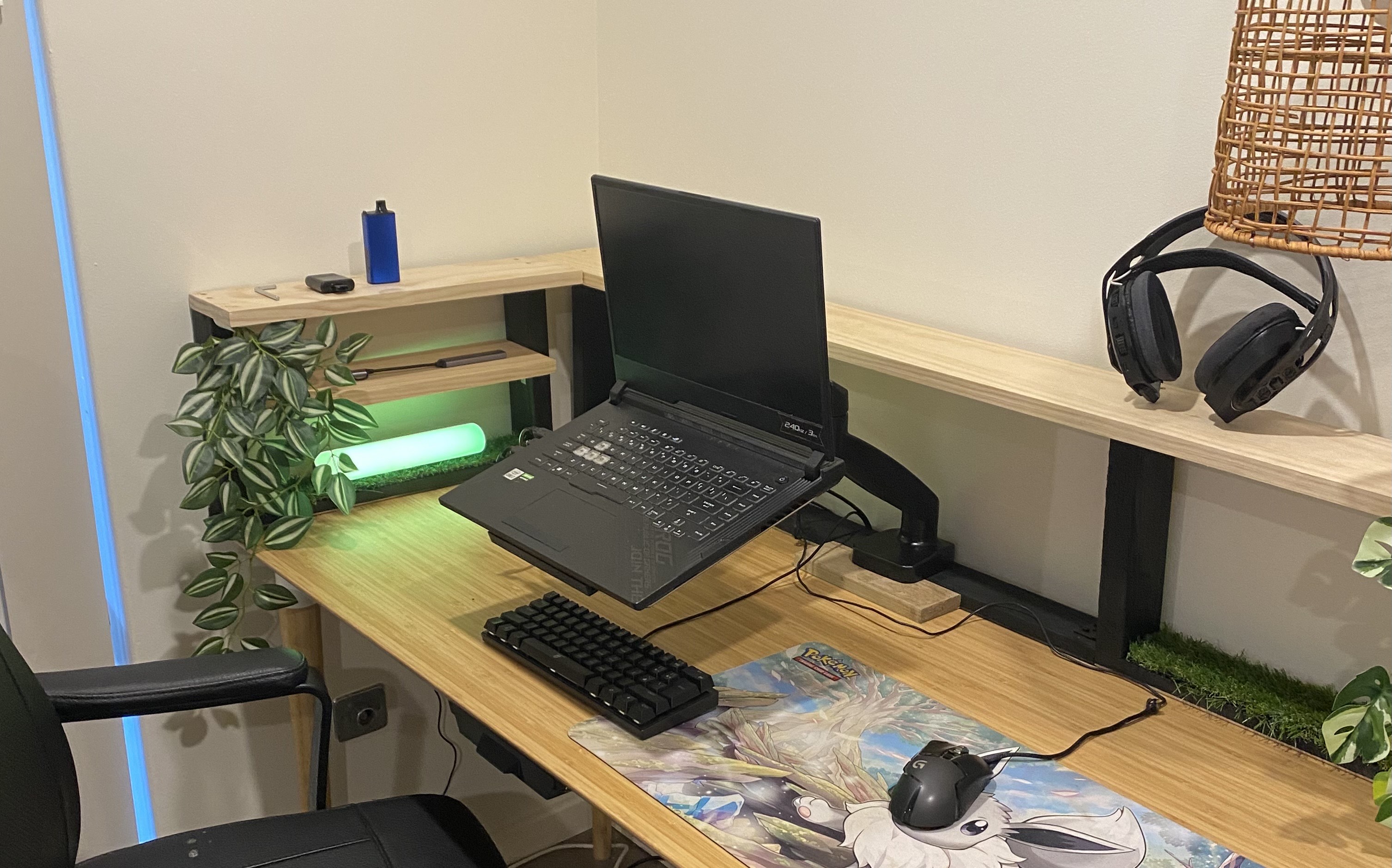 Universal Laptop Tray – VESA Monitor Arm Mountable - photo 4