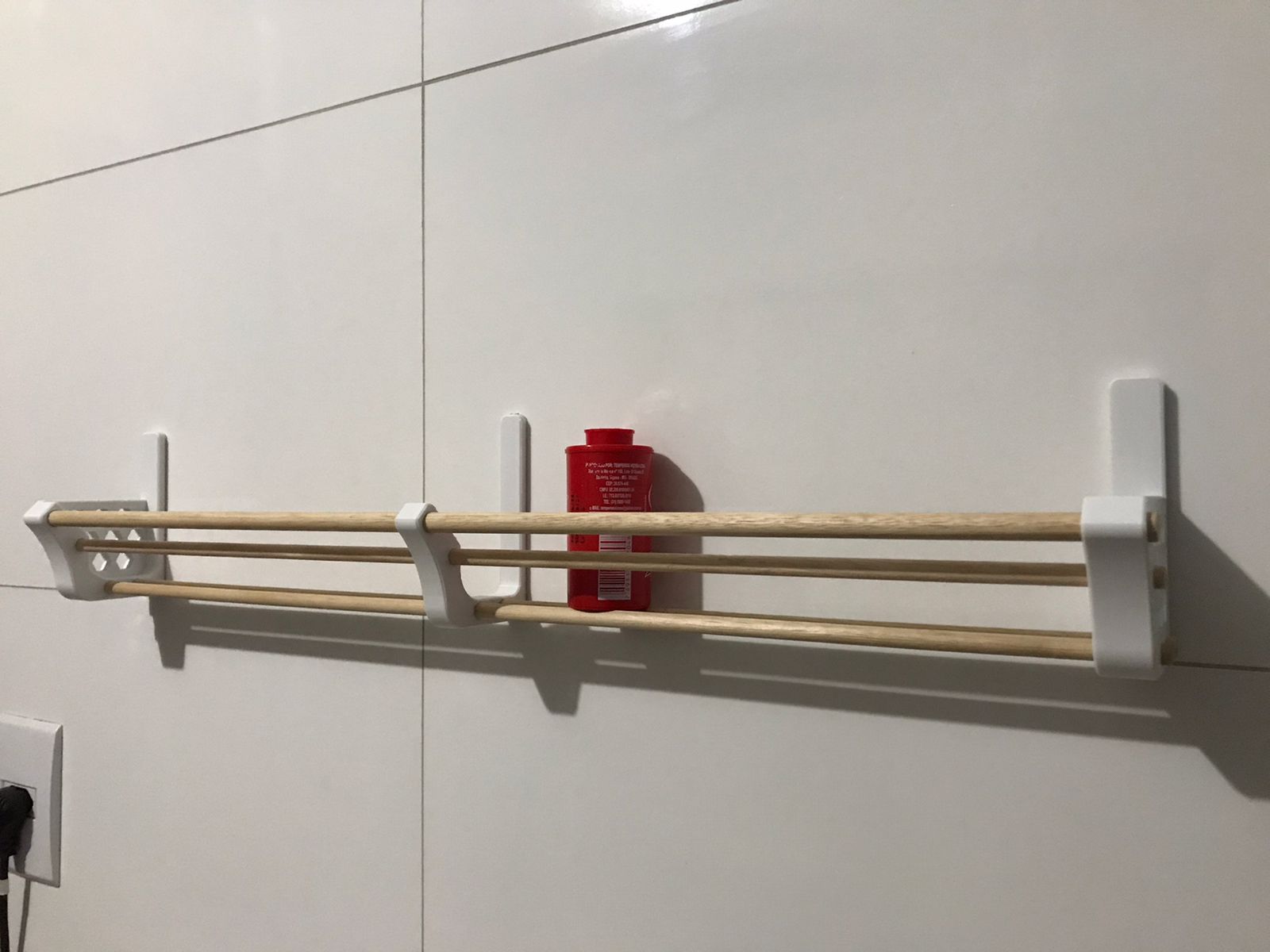 Kitchen spice rack without drilling - photo 2