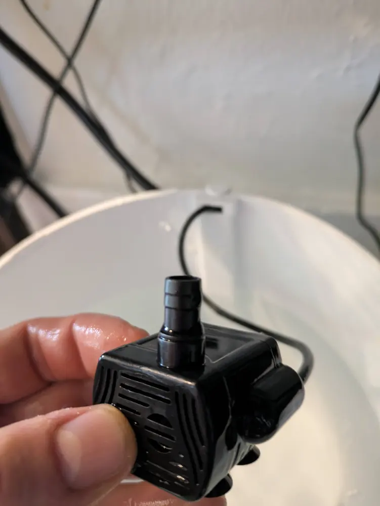 Catit Flower Fountain - Replacement Pump Attachment Part